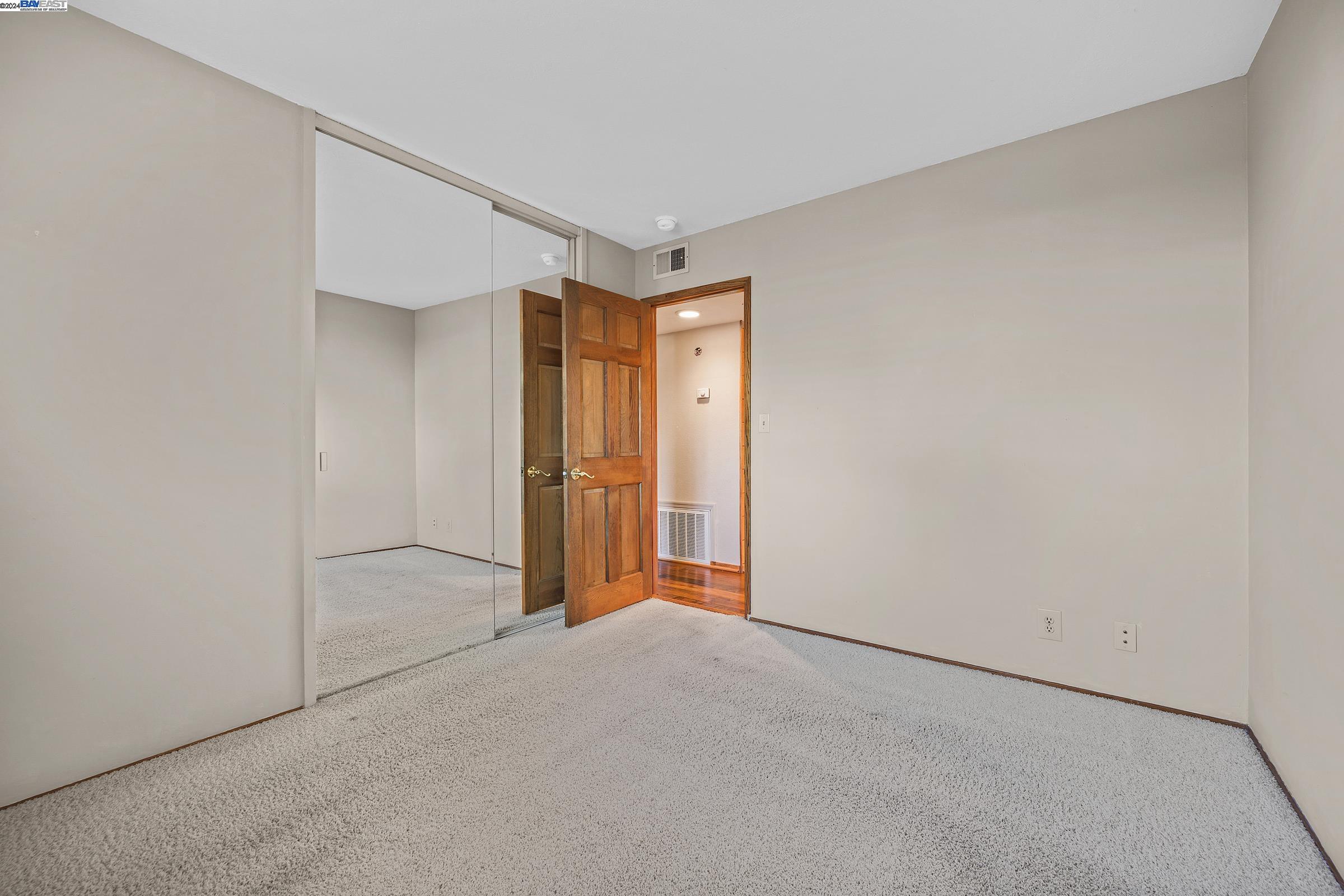 268 Louis Ct.
