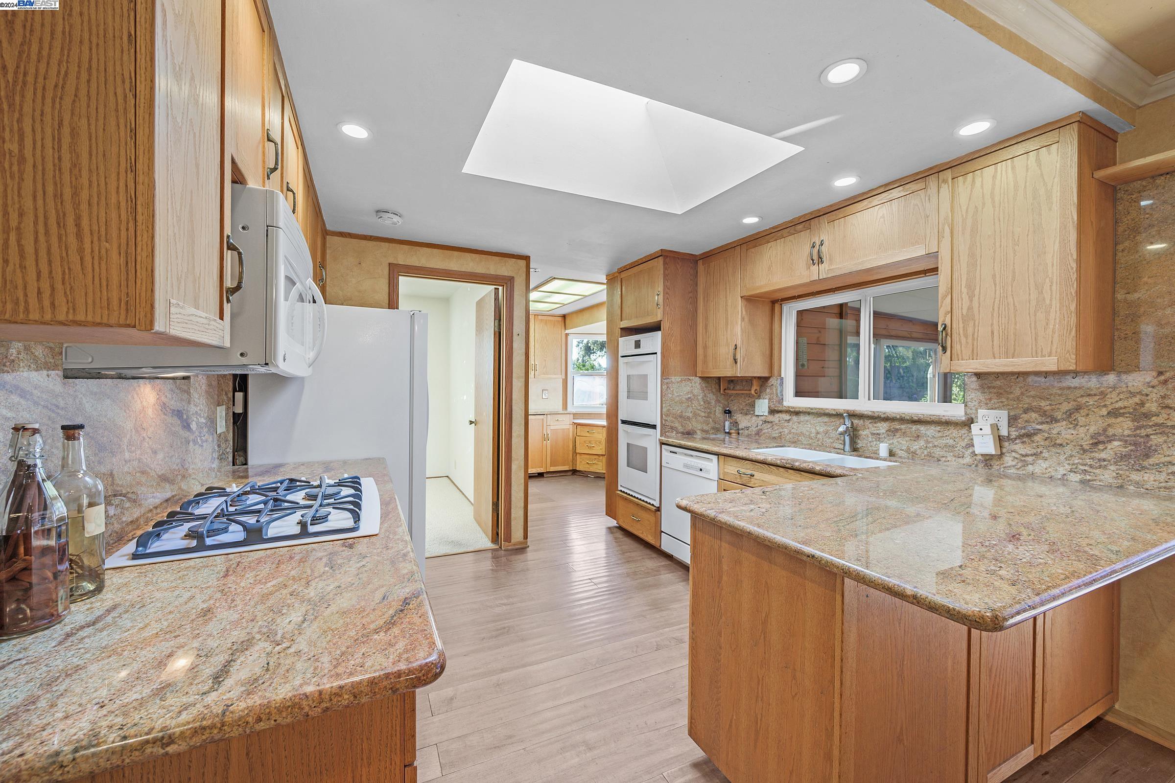 268 Louis Ct.