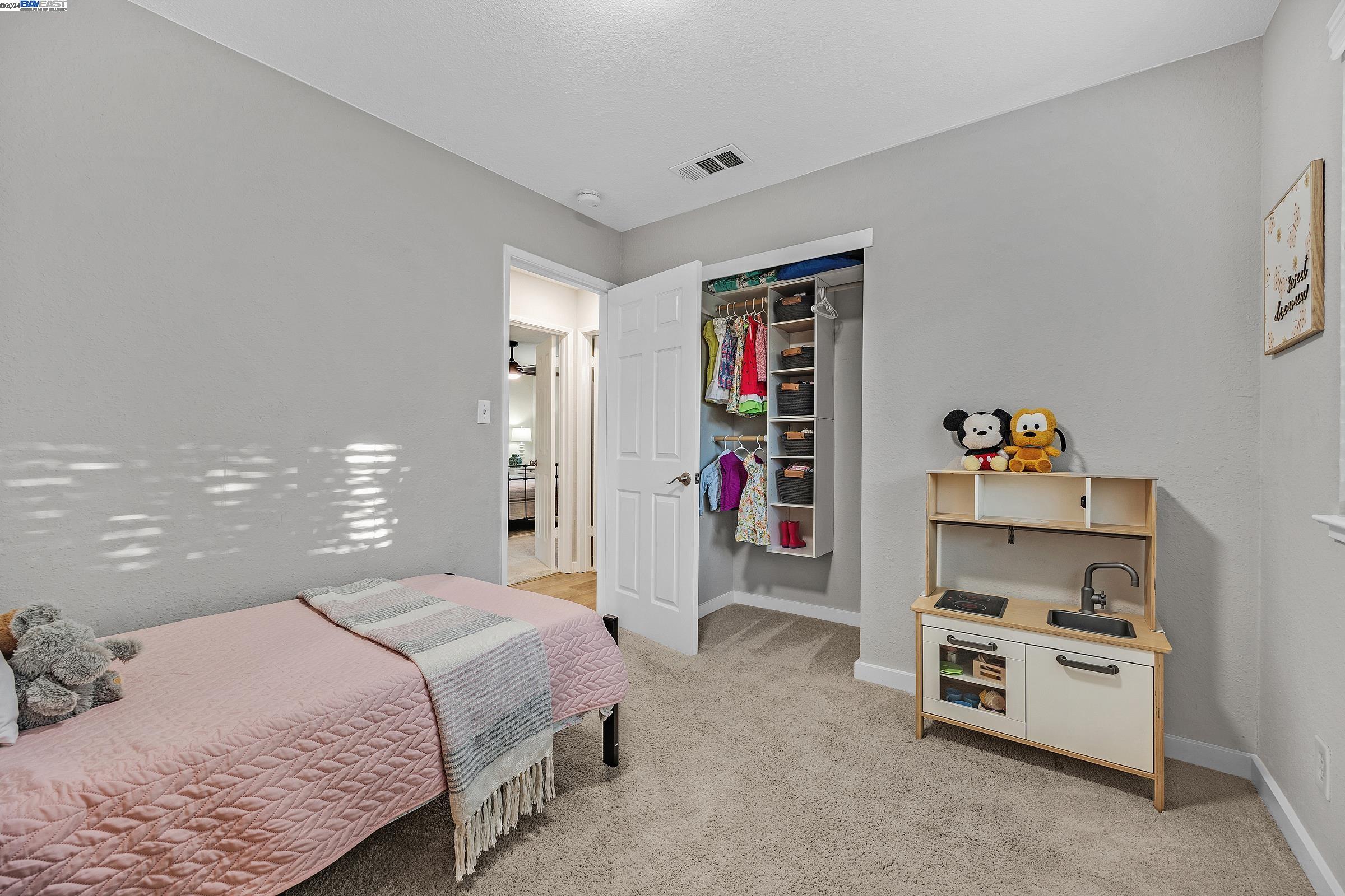 873 Debra St
