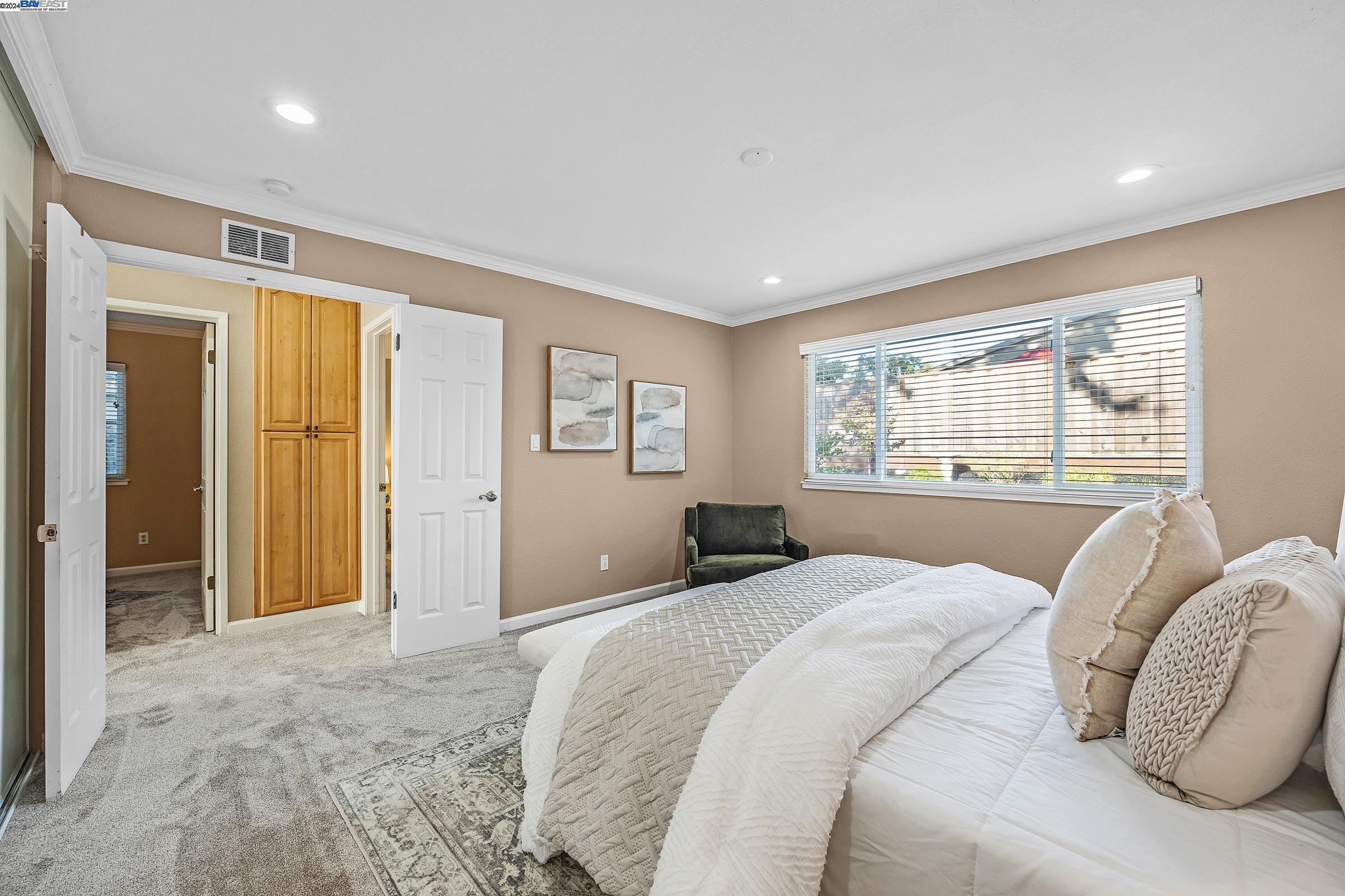 704 Debra St.