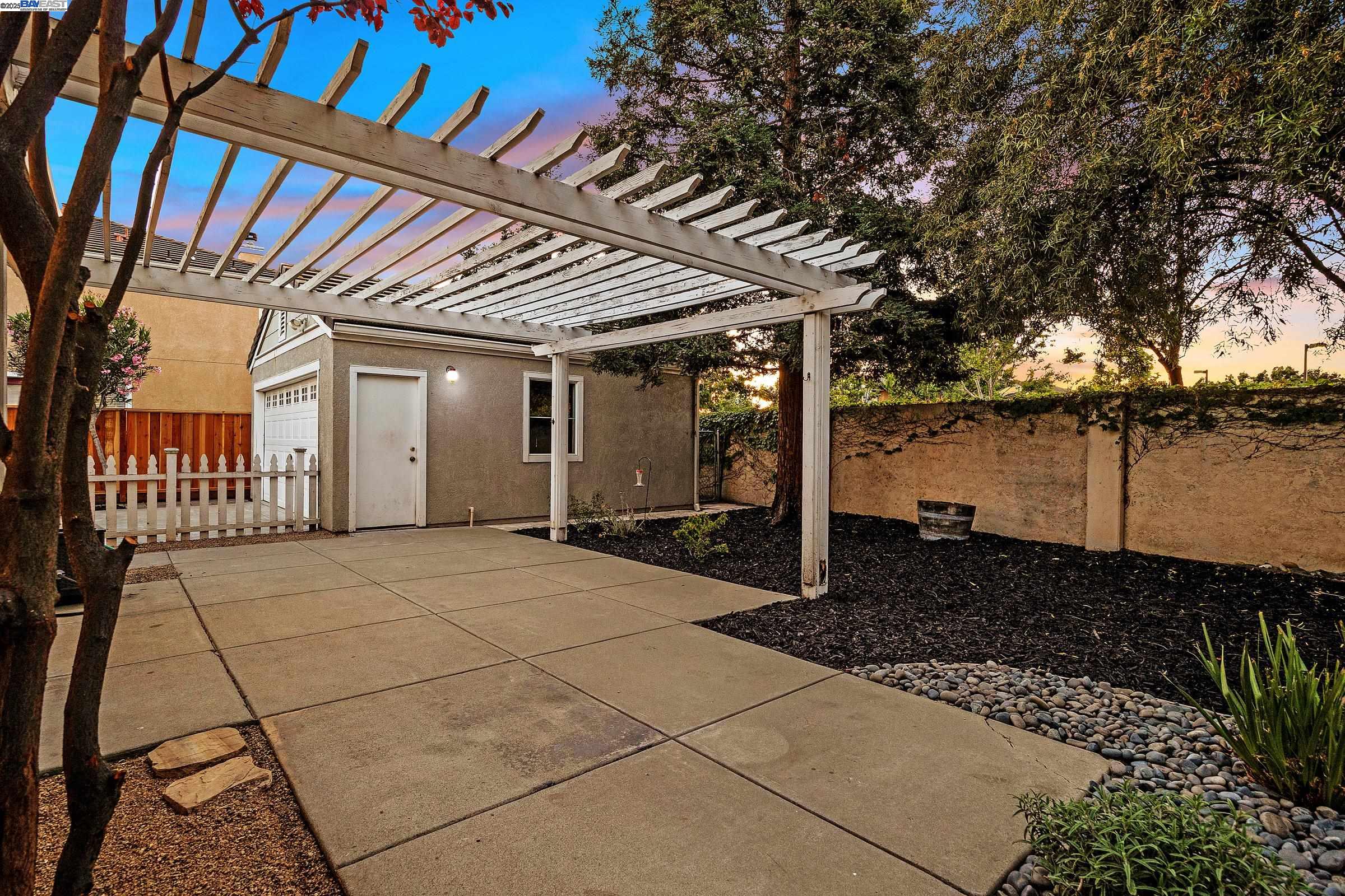 6424 Altamar Cir.