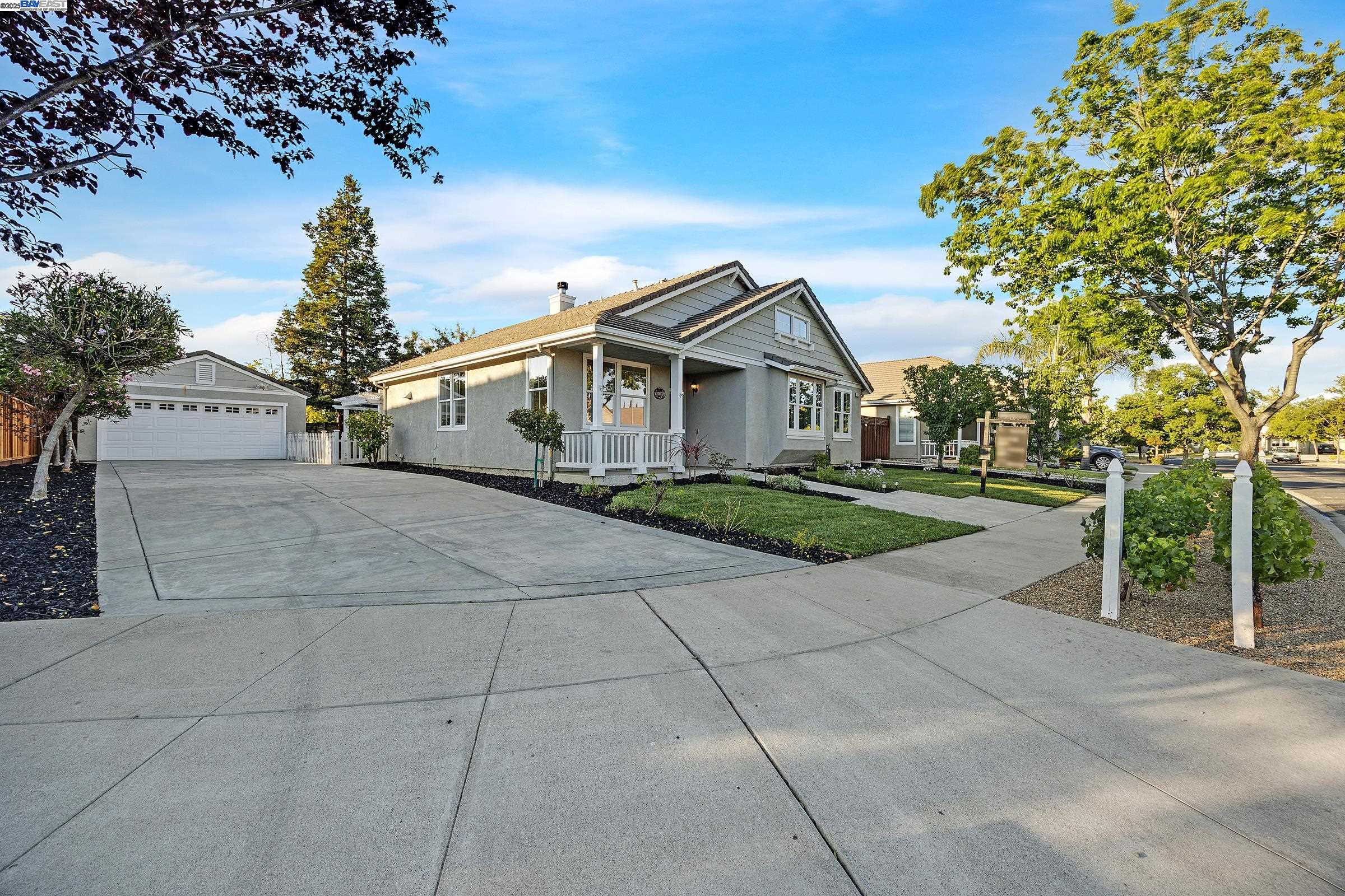 6424 Altamar Cir.
