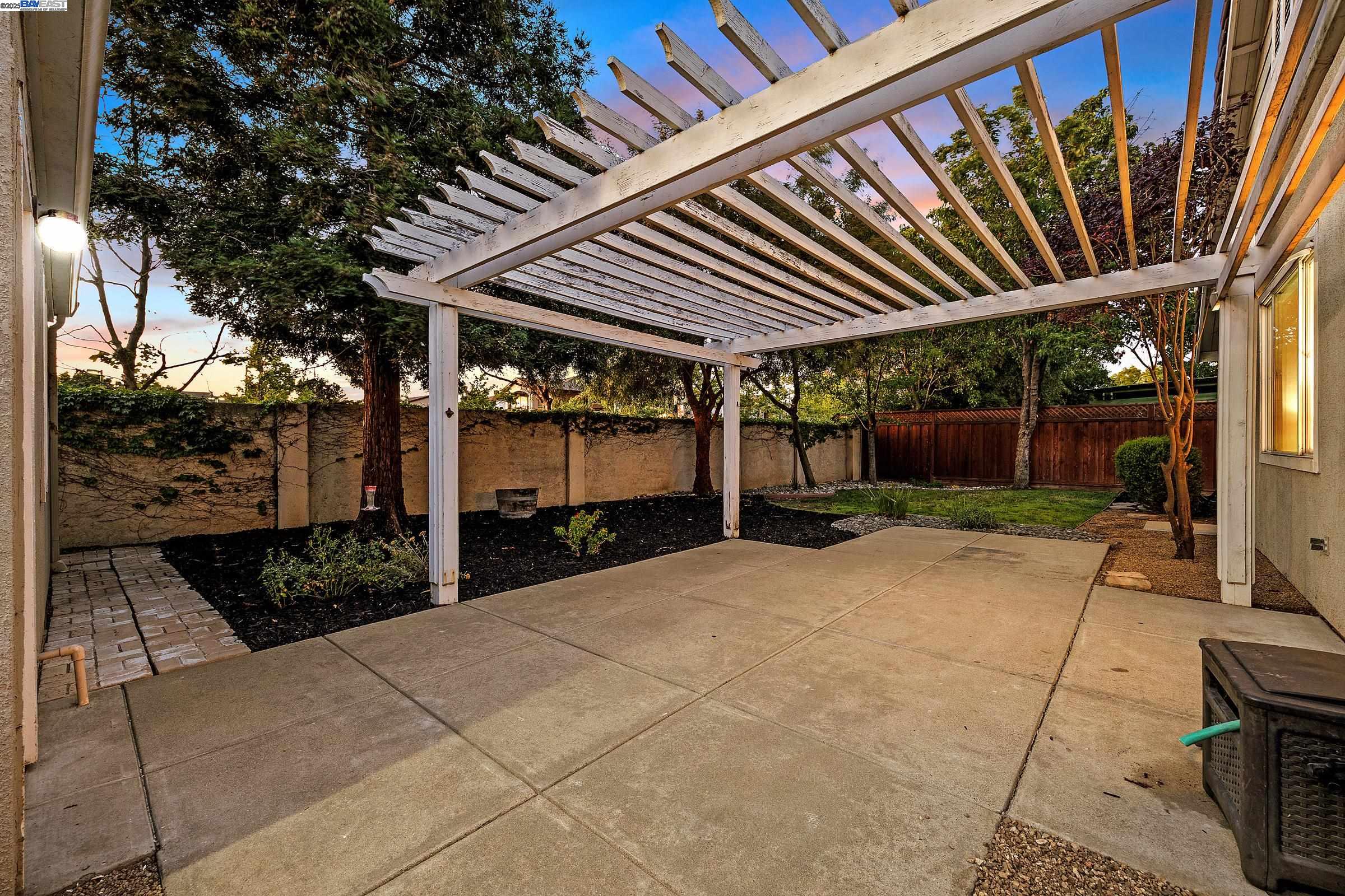 6424 Altamar Cir.