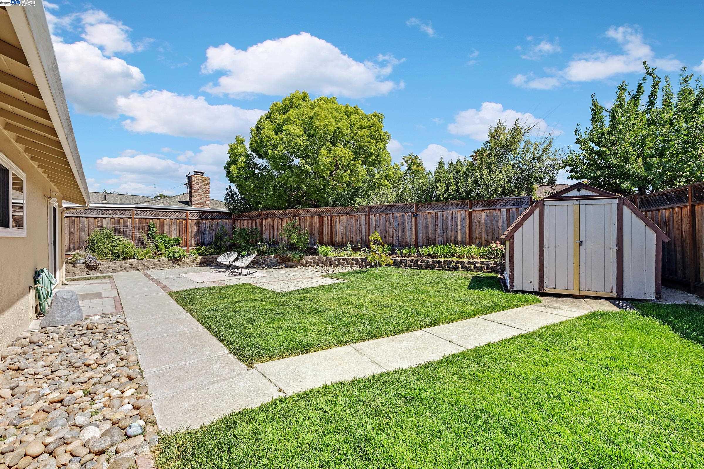 765 Moraga Drive