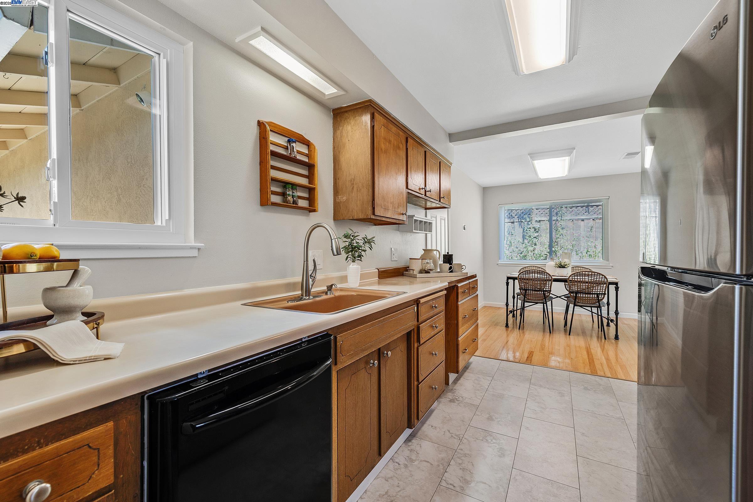 765 Moraga Drive