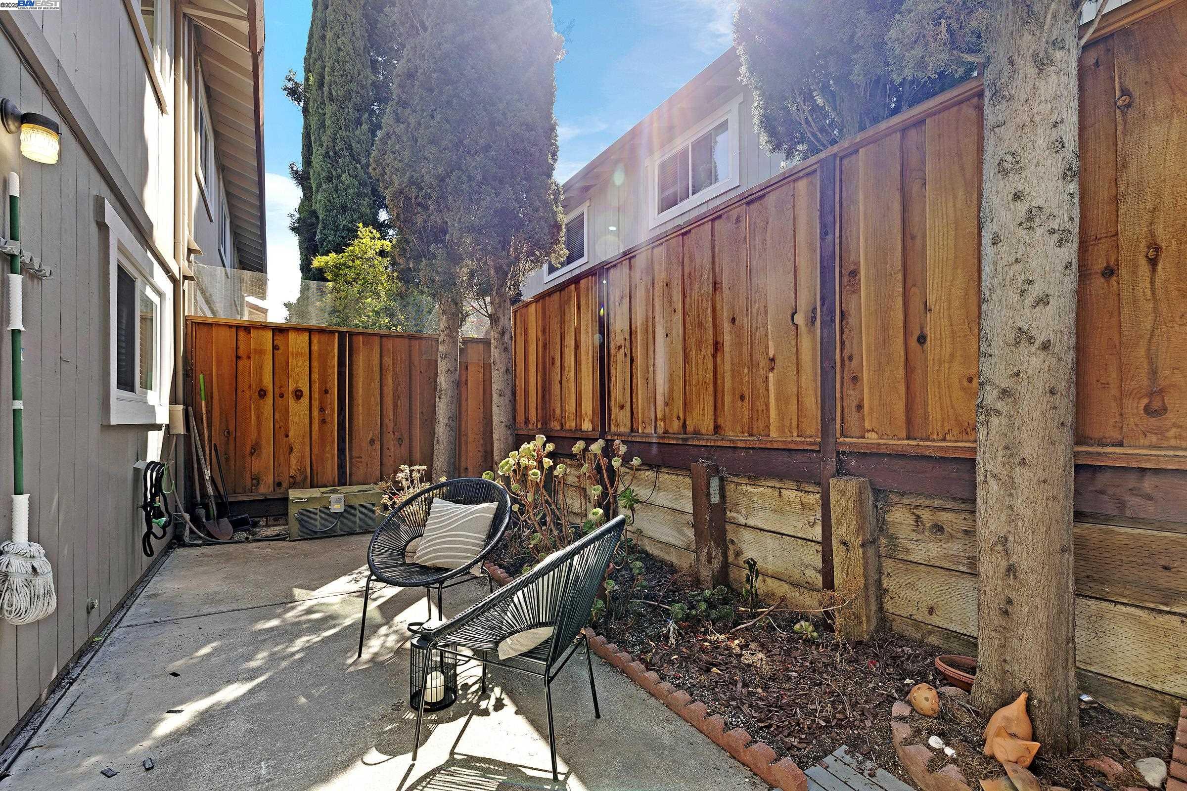 543 Tawny Dr