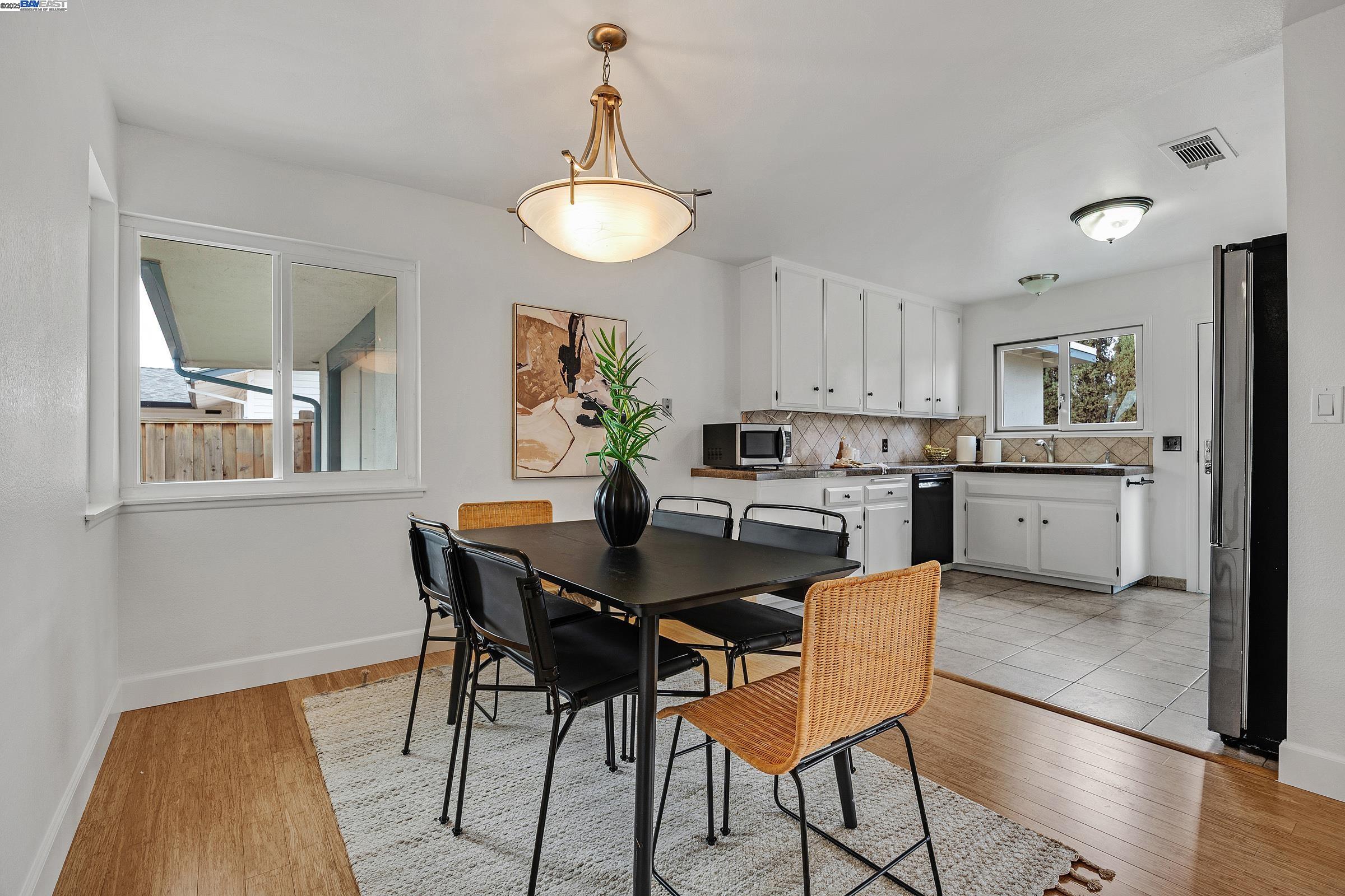 1688 Bluebell Dr