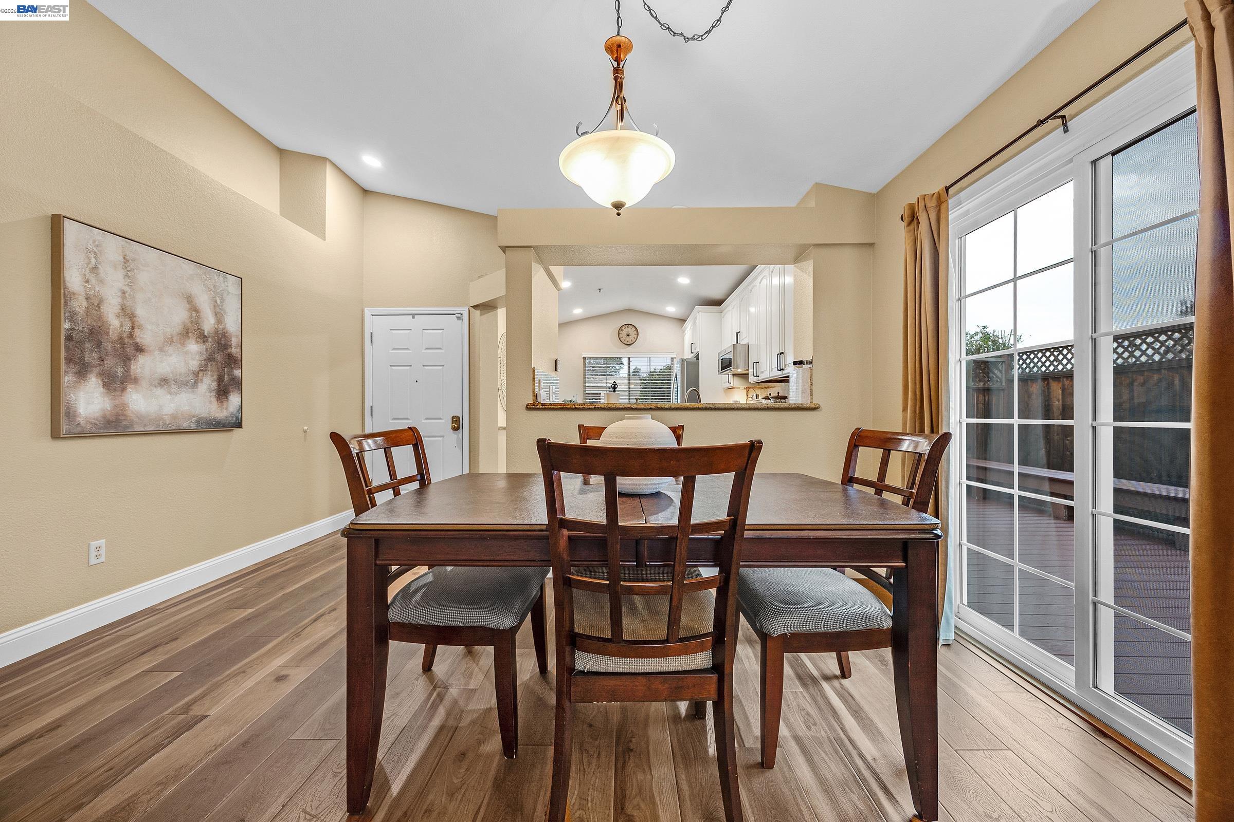 1127 Meadow Drive