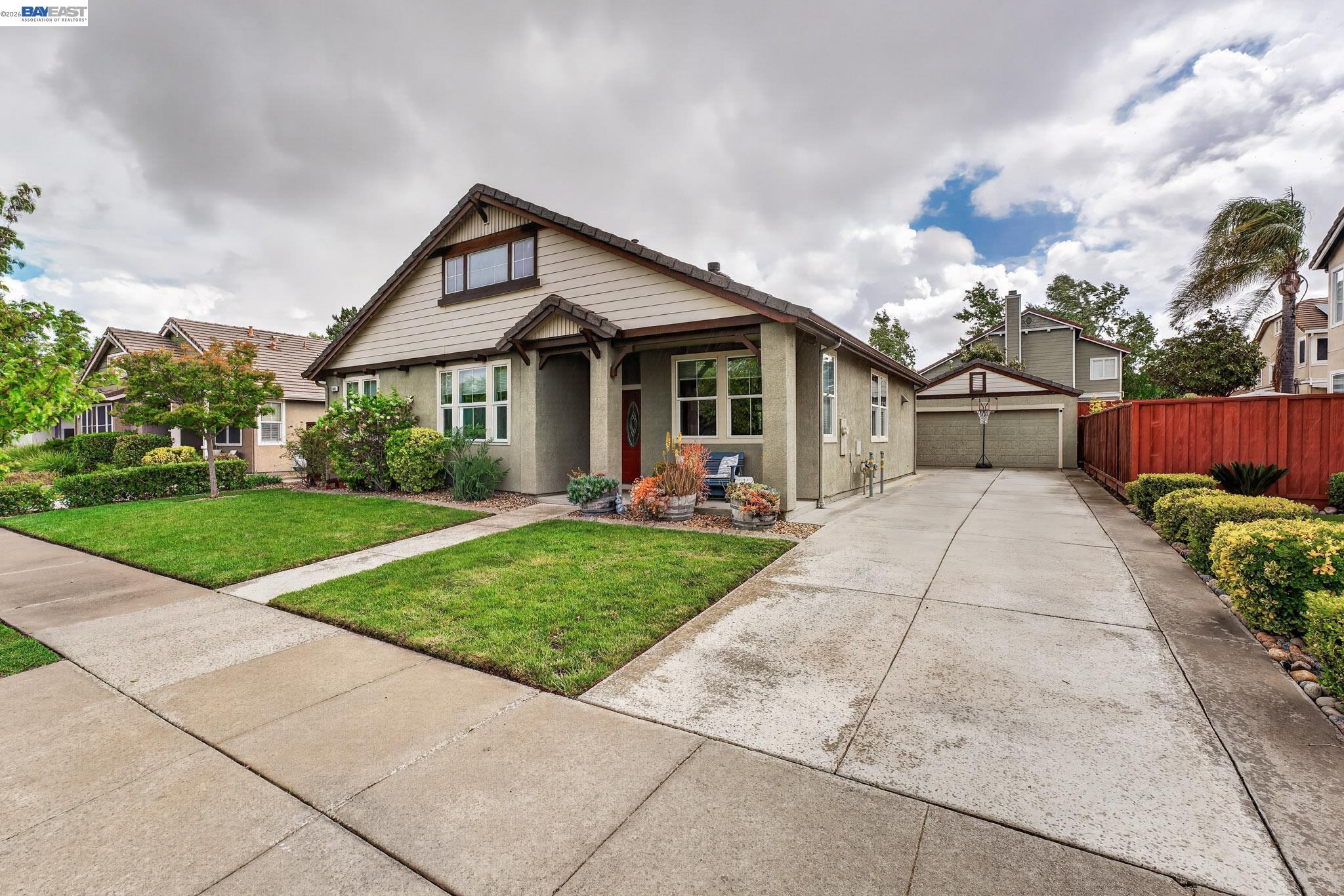 1801 Altamar Way