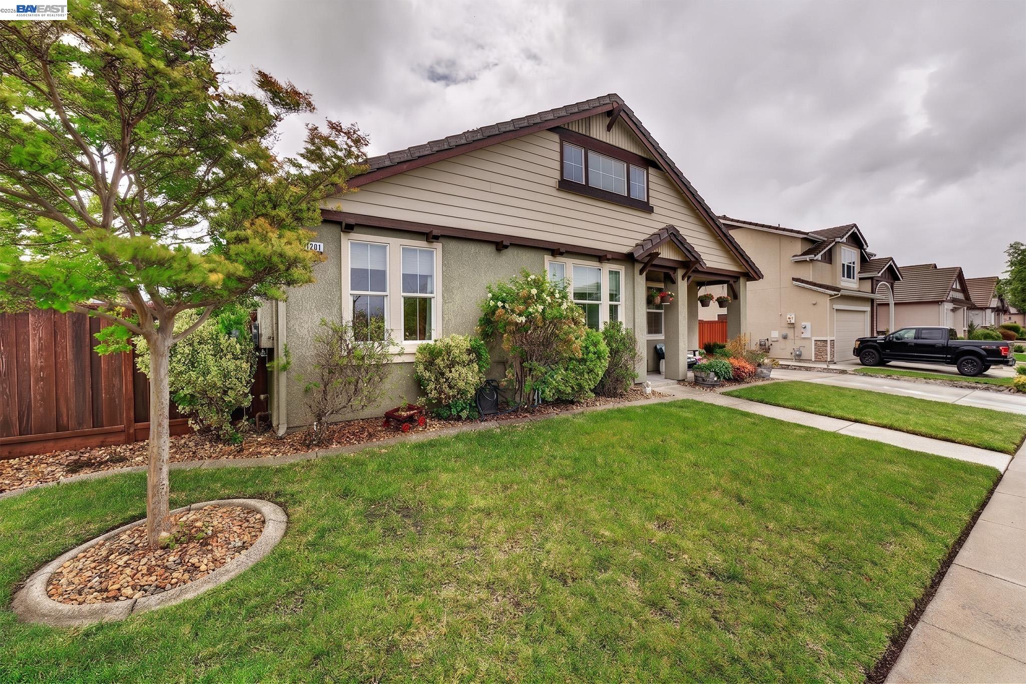 1801 Altamar Way