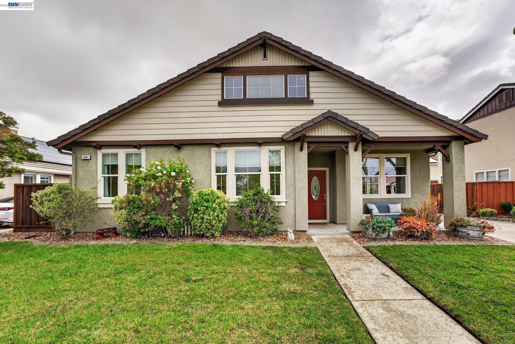 1801 Altamar Way