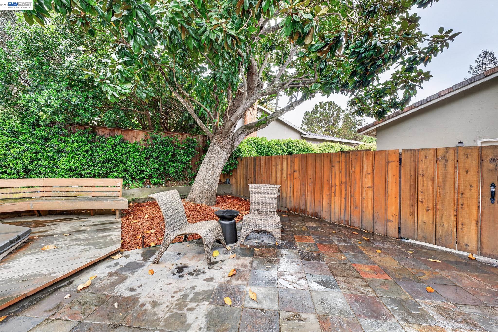 9 Del Oro Ct.