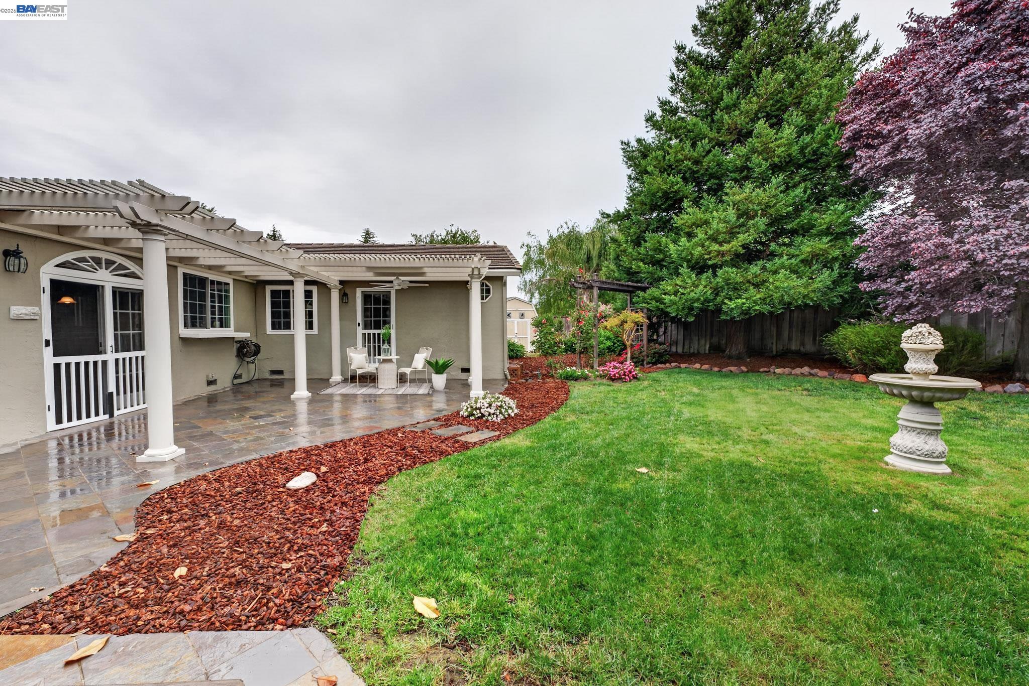 9 Del Oro Ct.