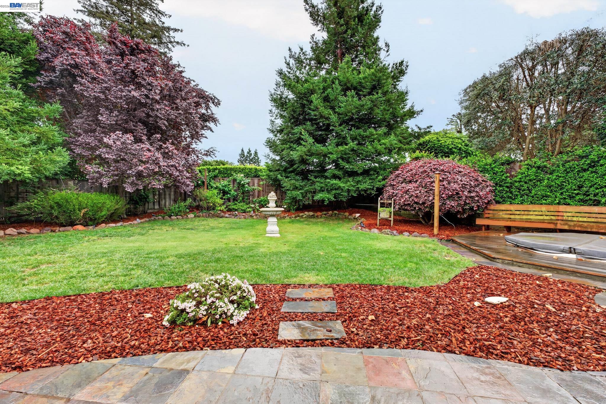9 Del Oro Ct.