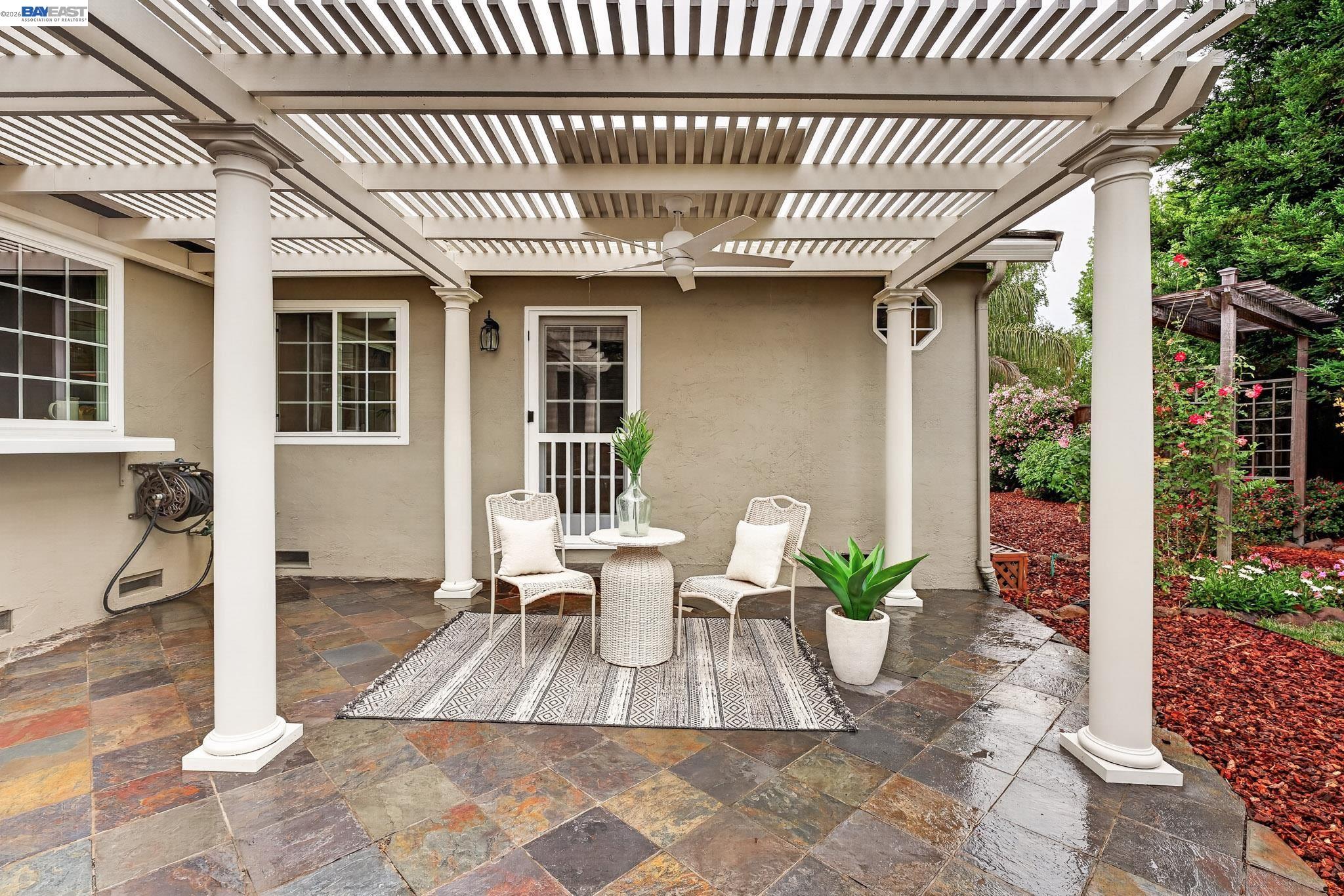 9 Del Oro Ct.