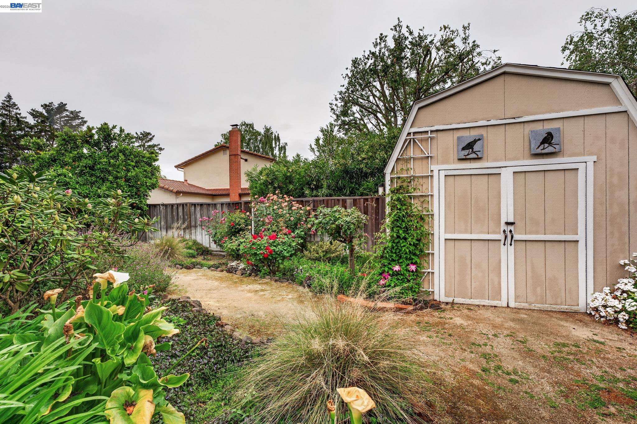 9 Del Oro Ct.
