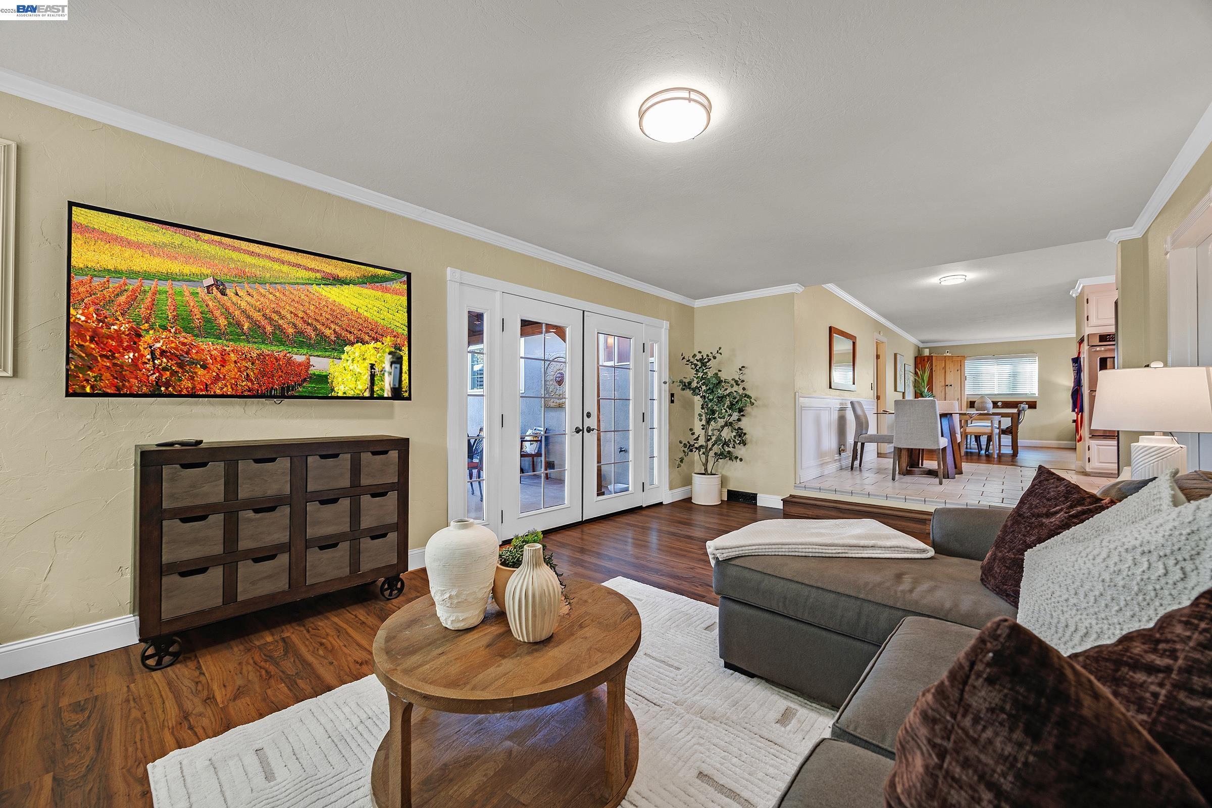 325 Polk Way