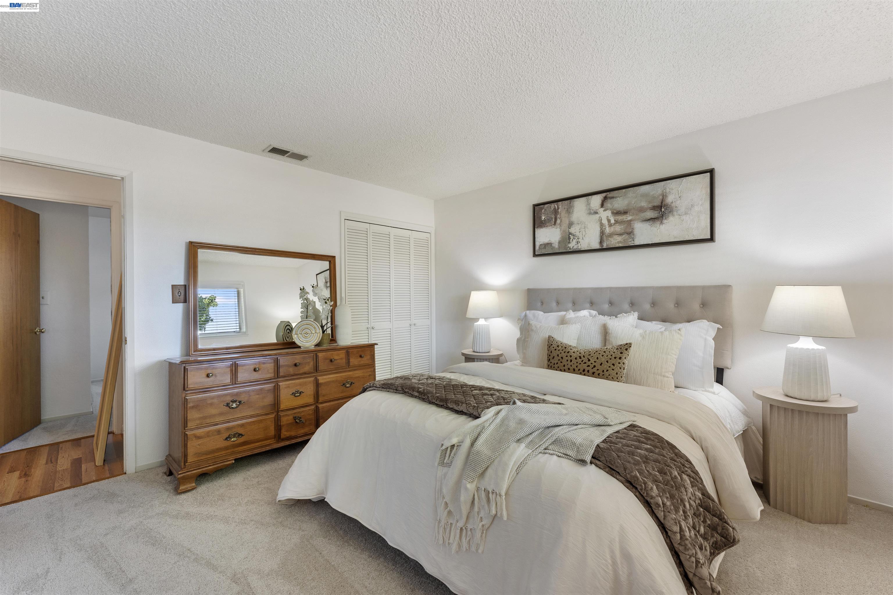 1596 Heather Lane