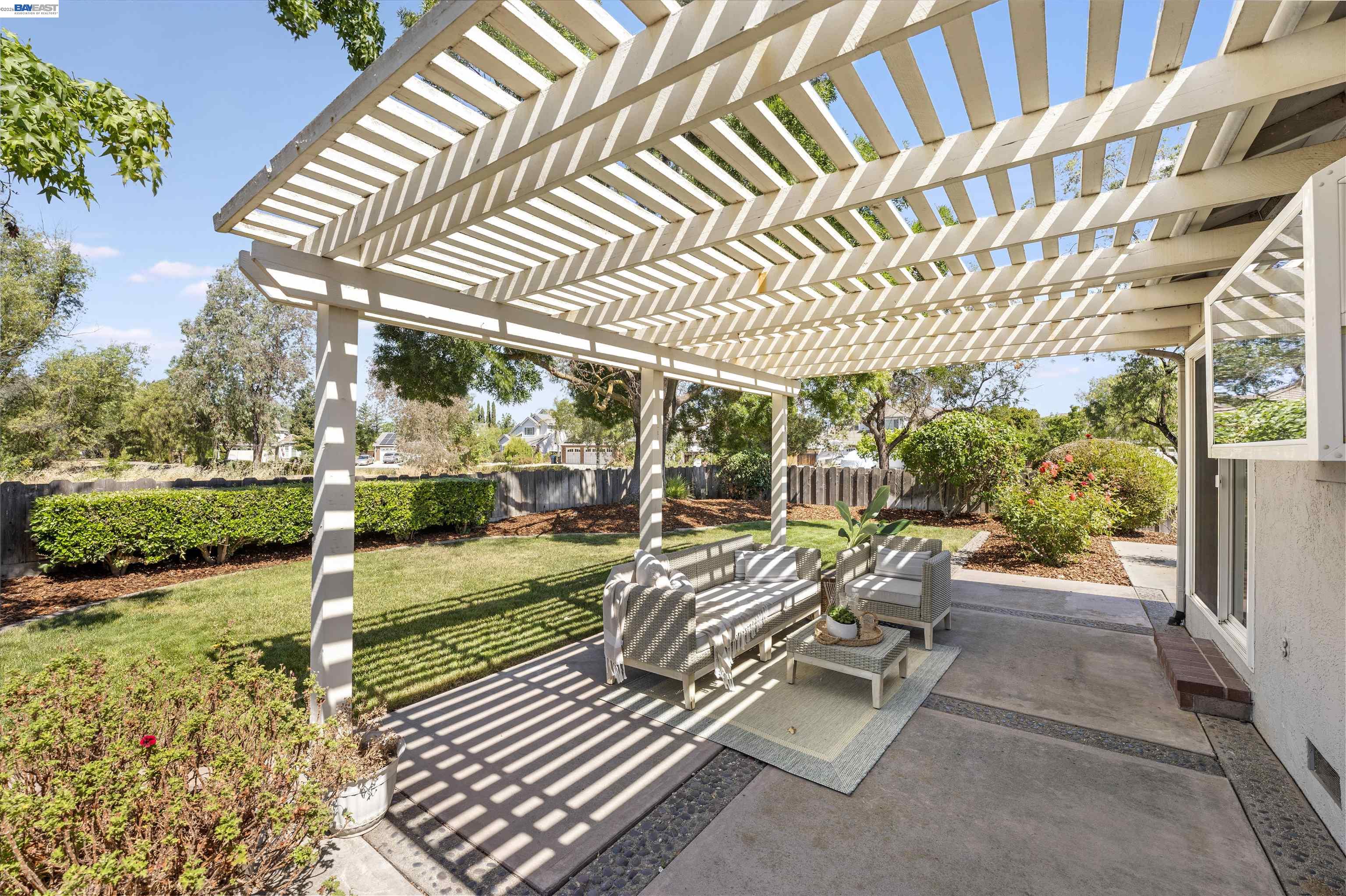 1596 Heather Lane