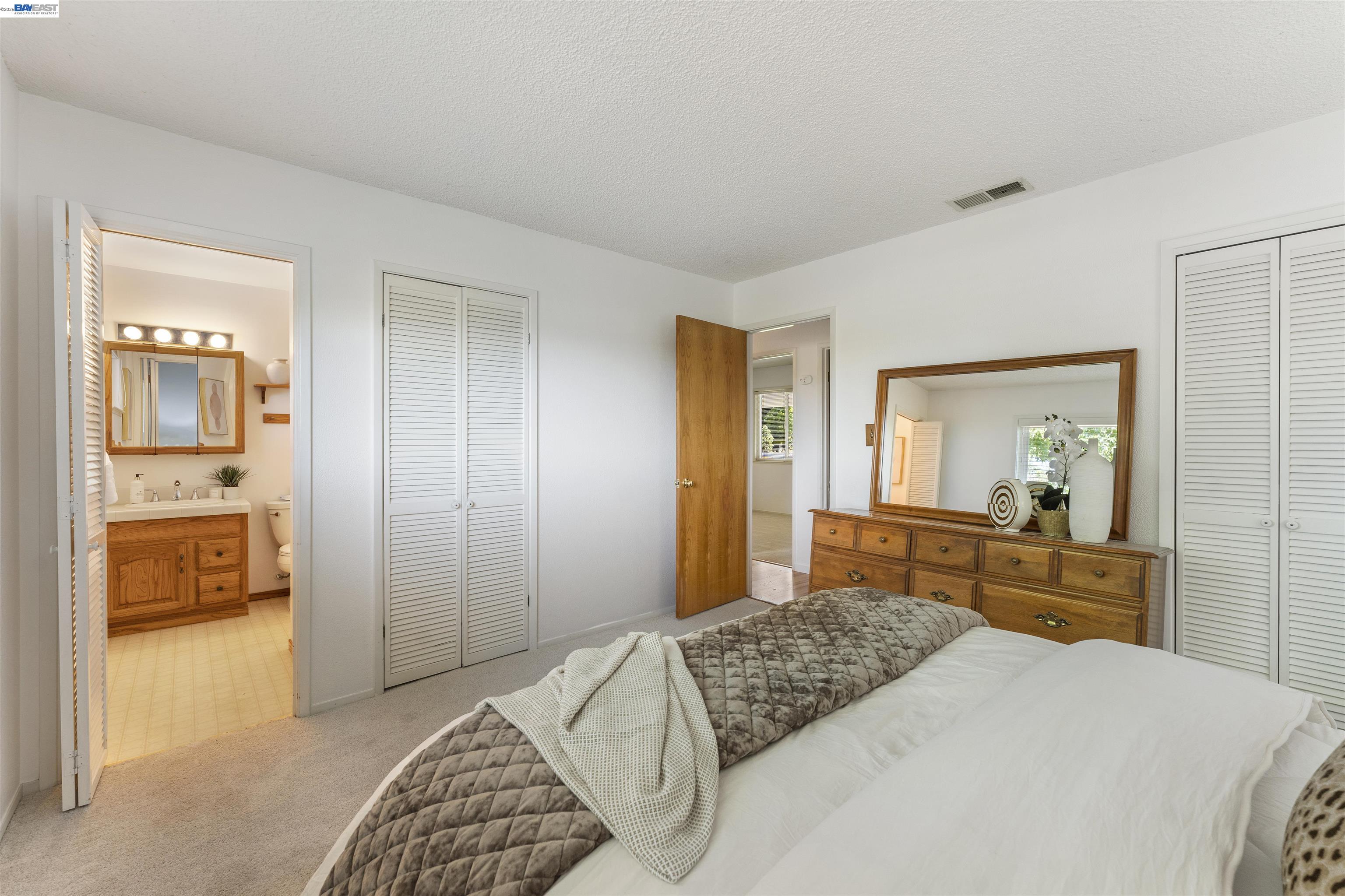 1596 Heather Lane