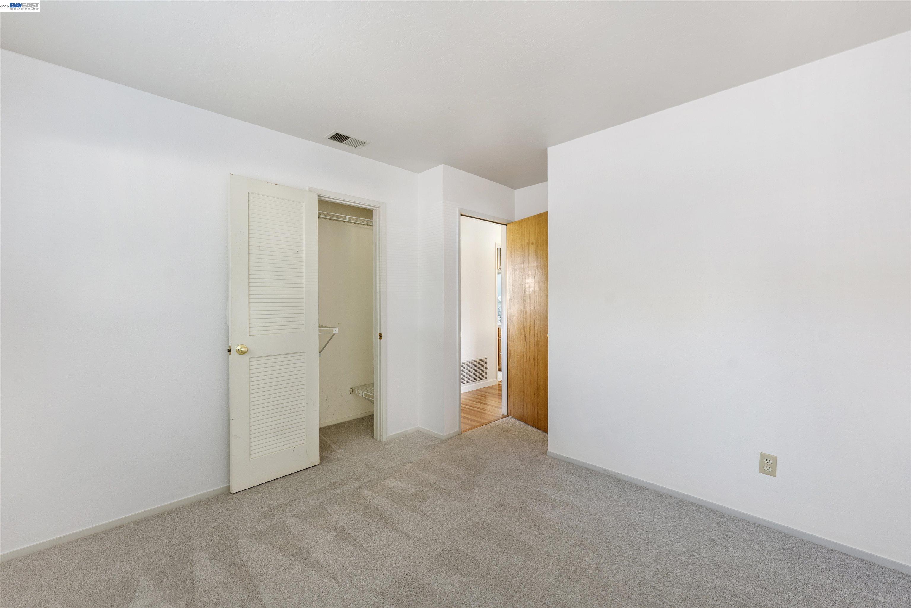 1596 Heather Lane