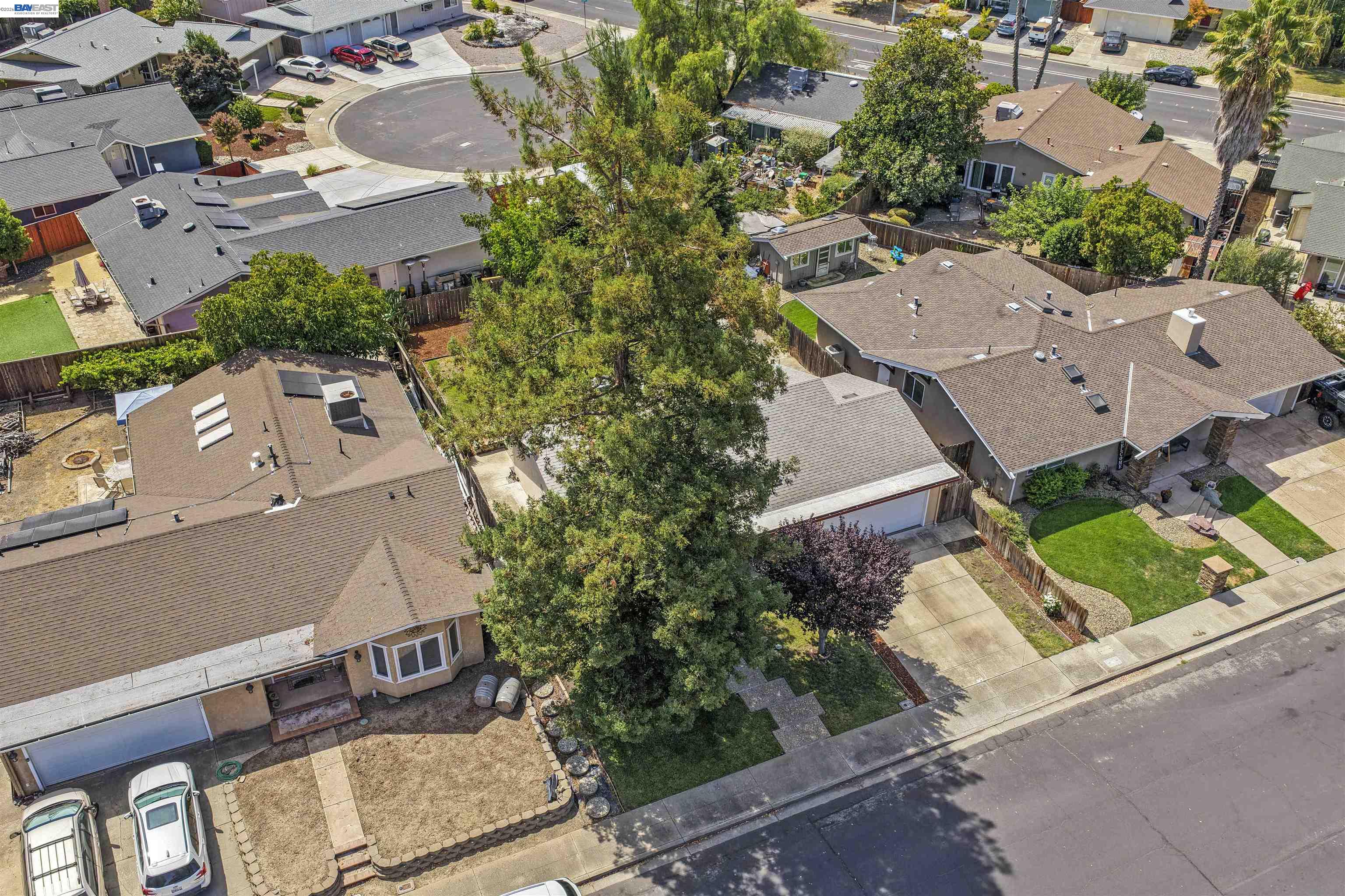 5253 Iris Way