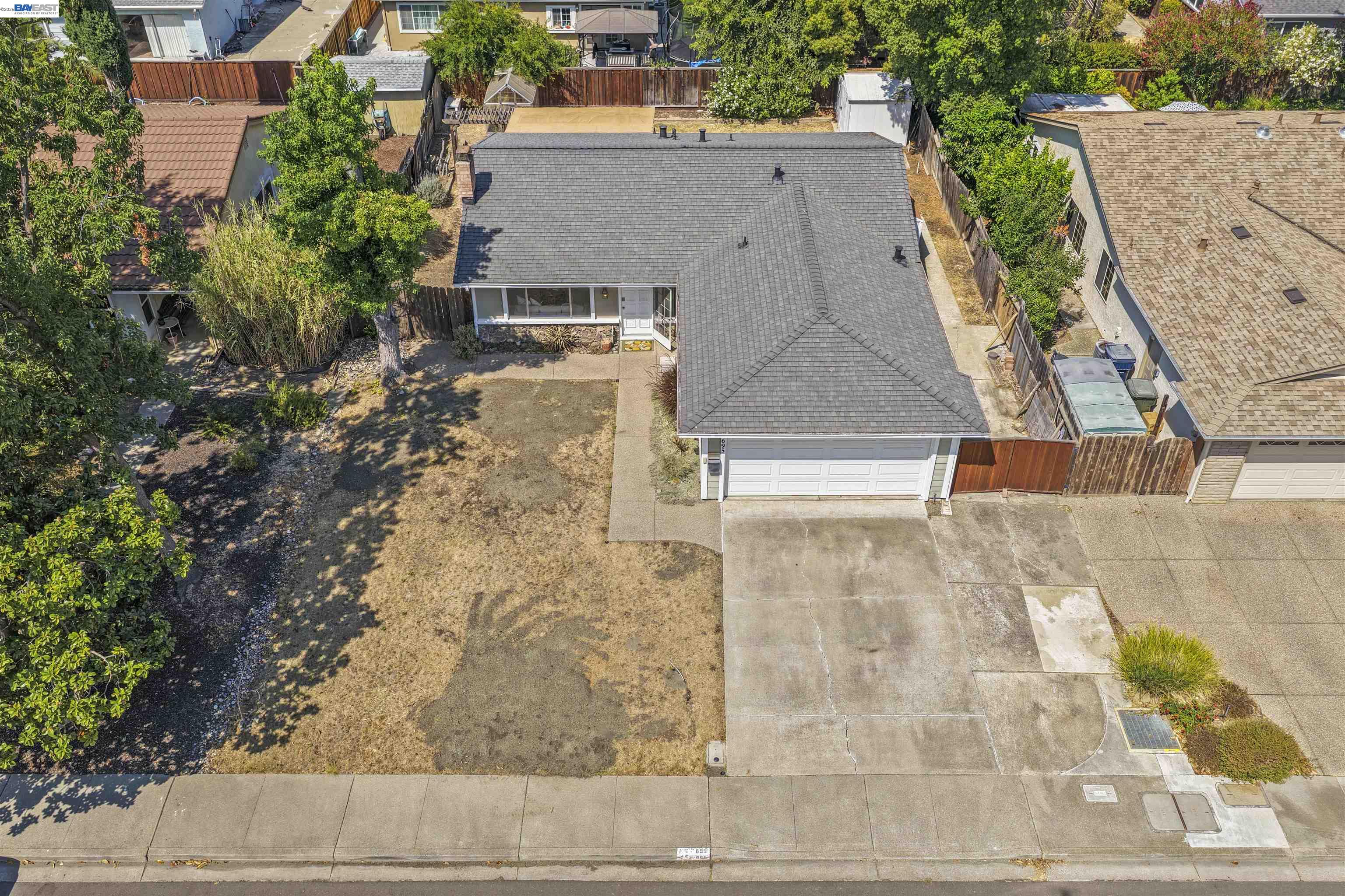 695 Debra Street