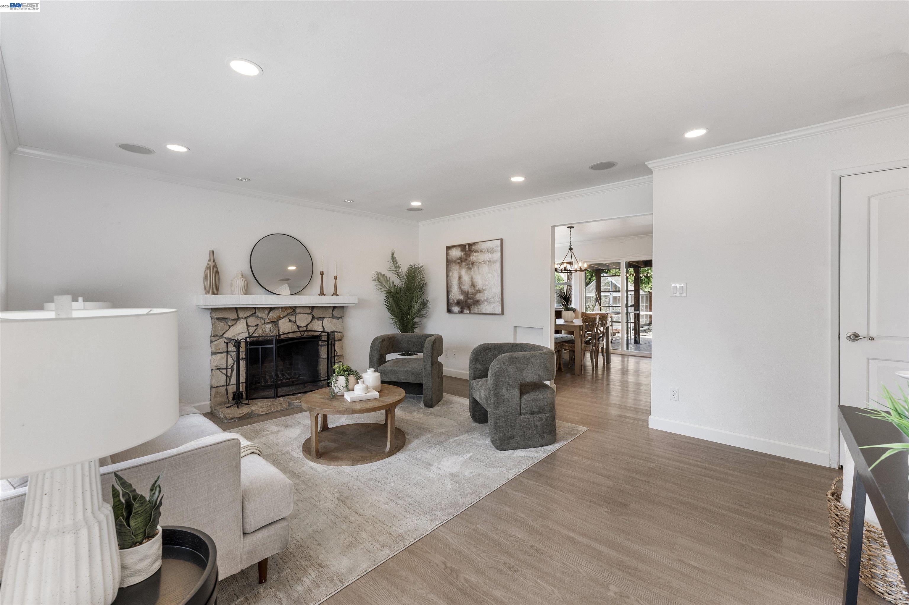 695 Debra Street