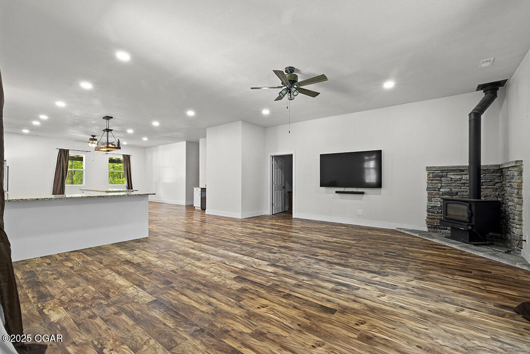 8406 Jasmine Drive
