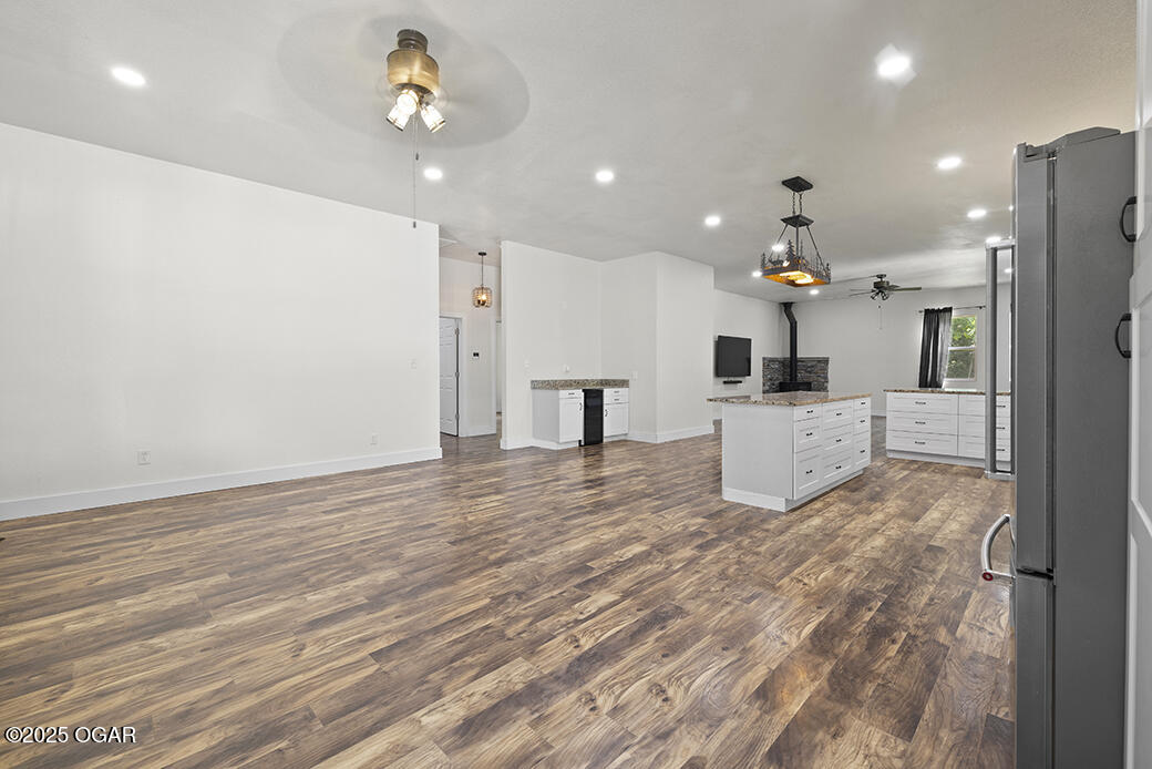 8406 Jasmine Drive