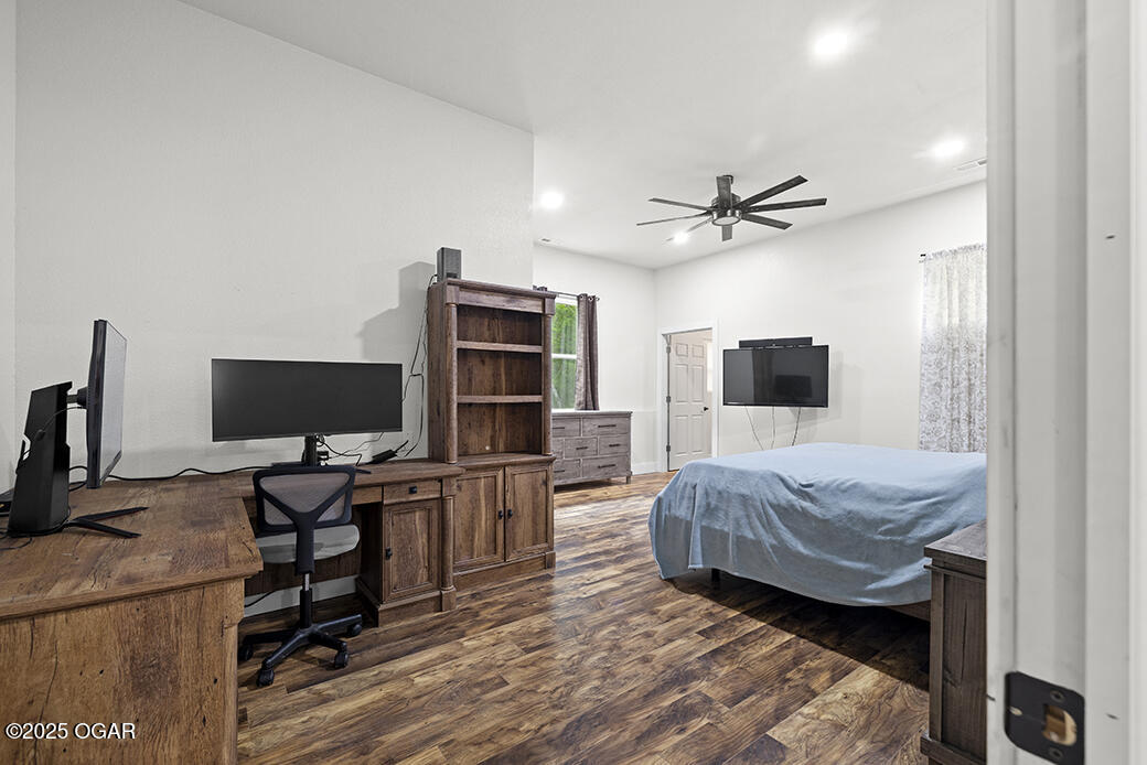 8406 Jasmine Drive
