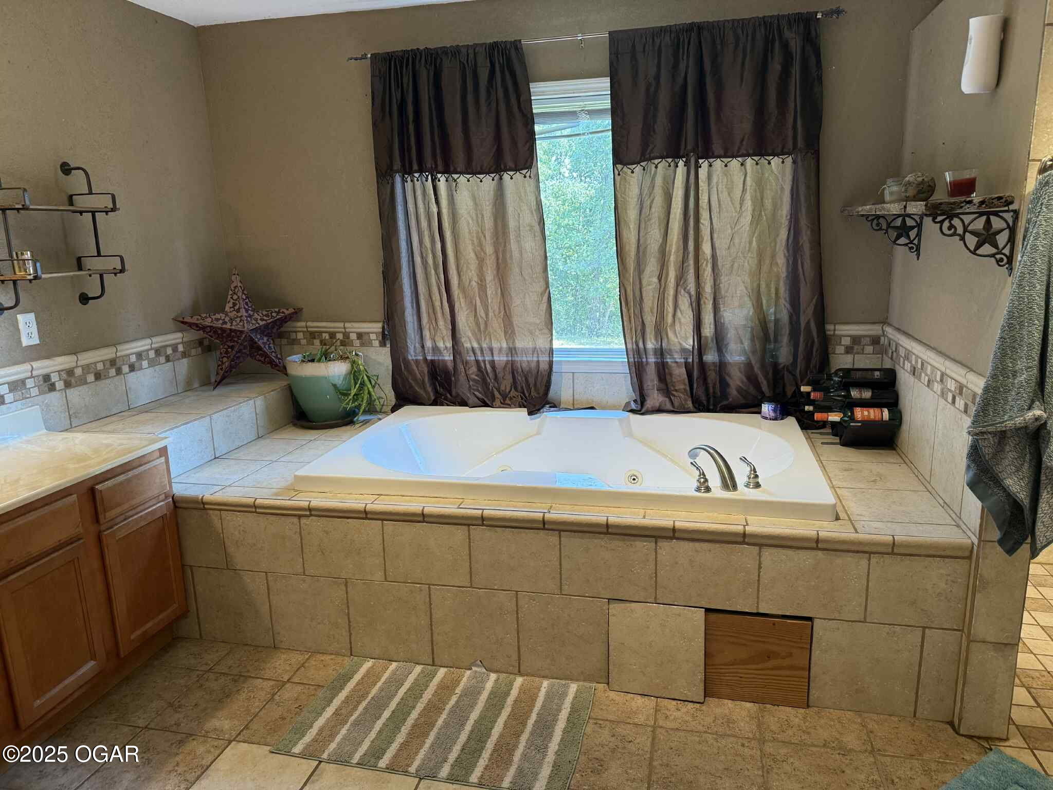 14931 Private Drive 6021