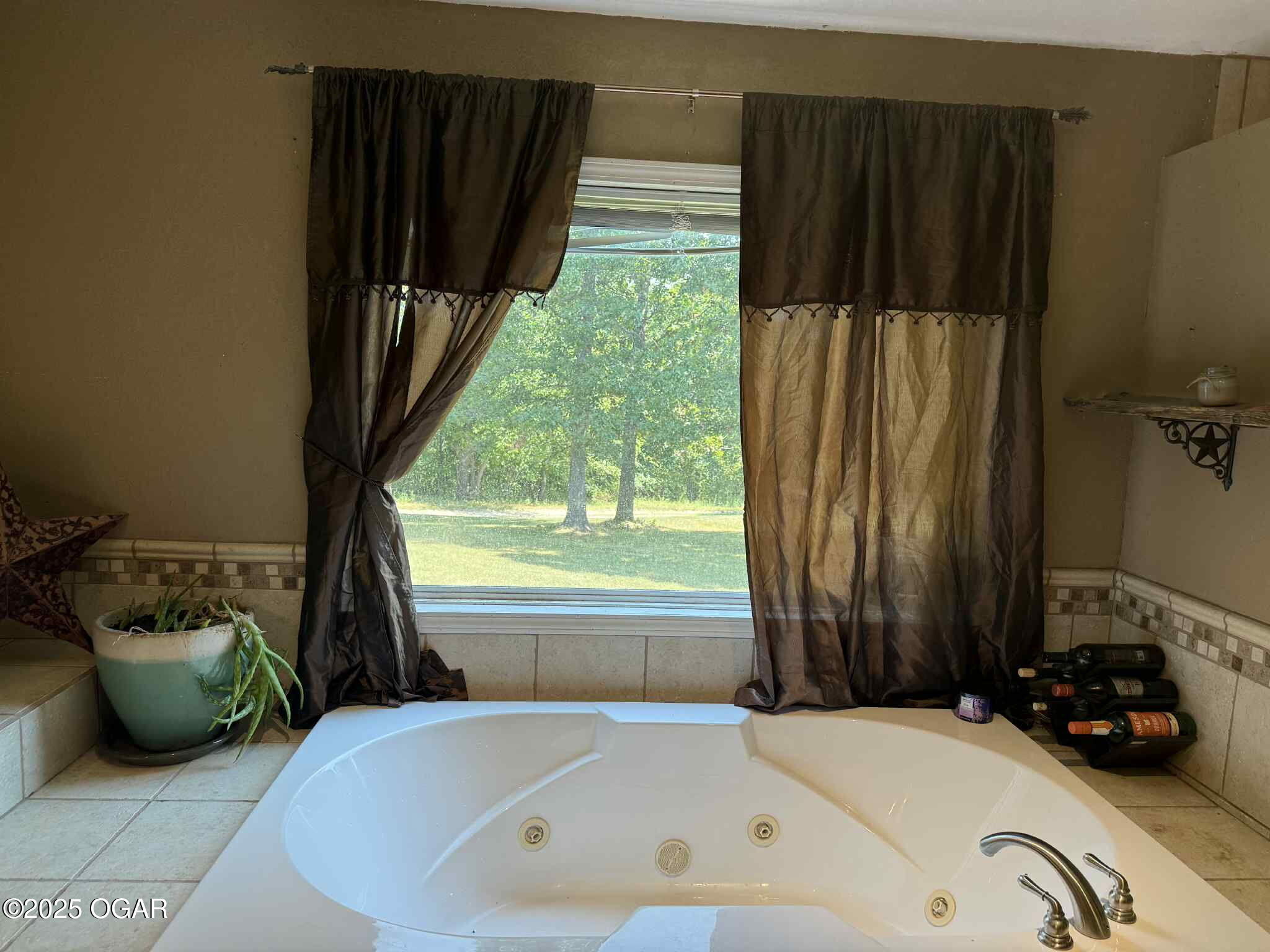 14931 Private Drive 6021