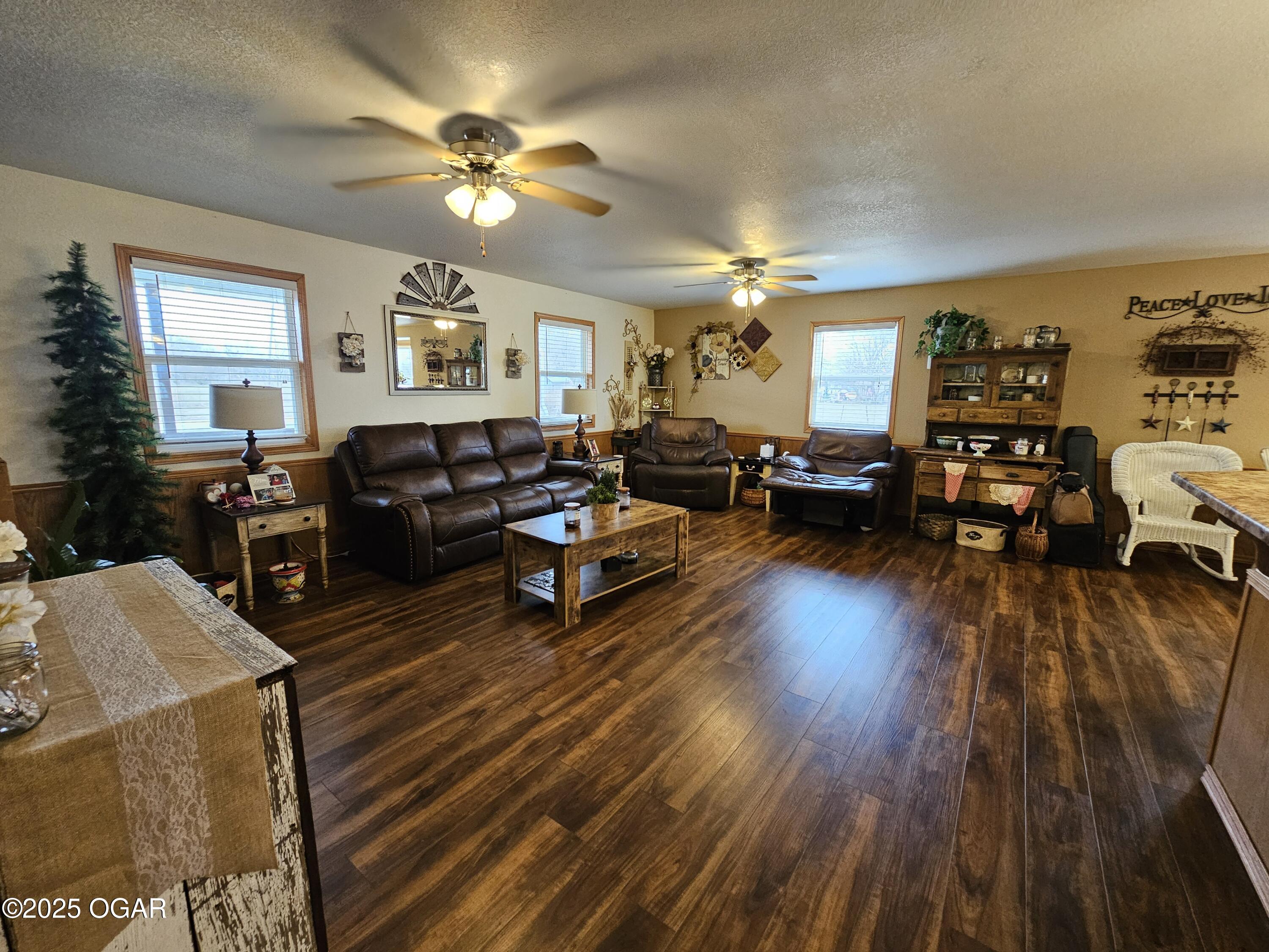 307 N Linebarger Street