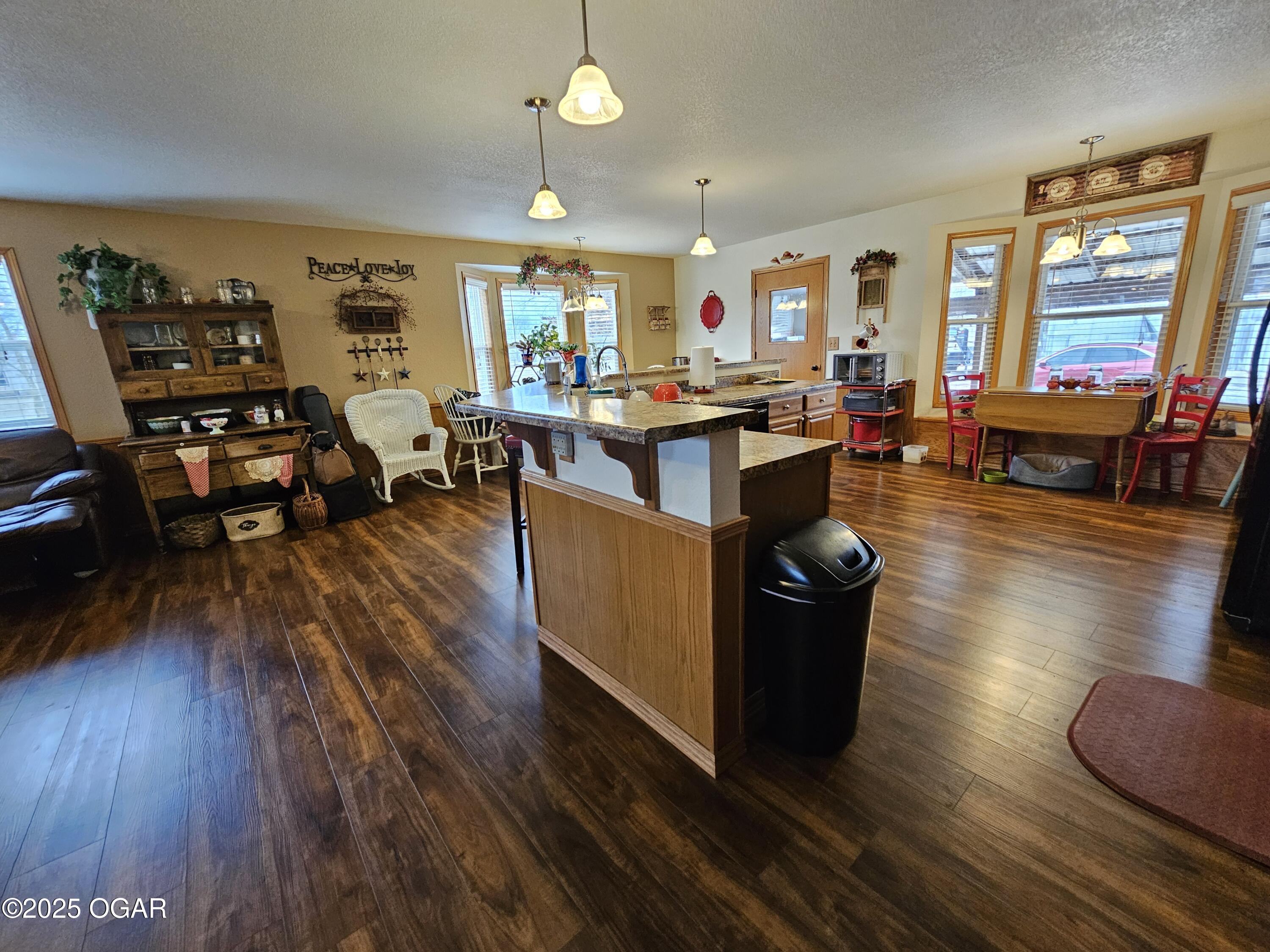 307 N Linebarger Street