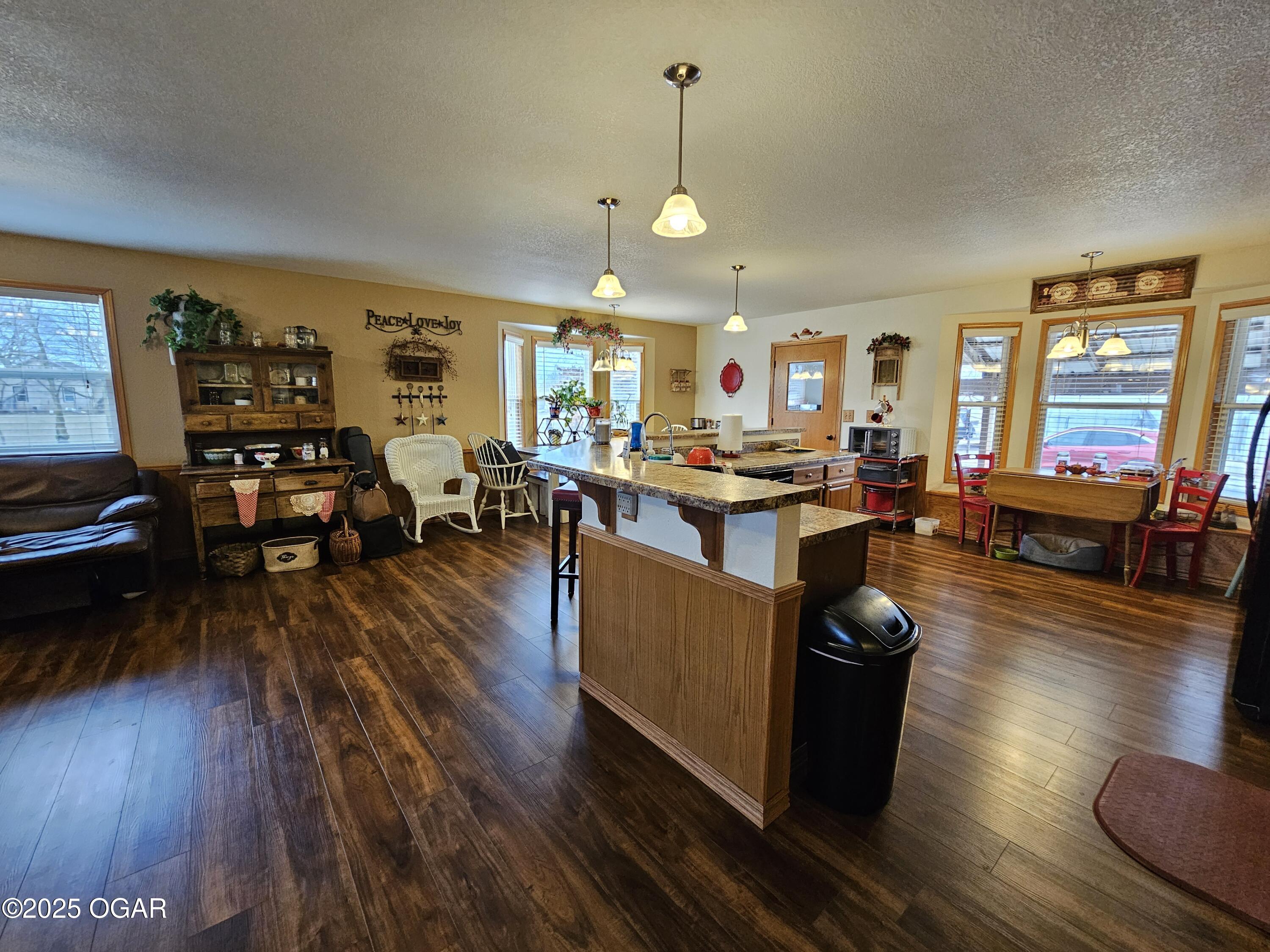 307 N Linebarger Street