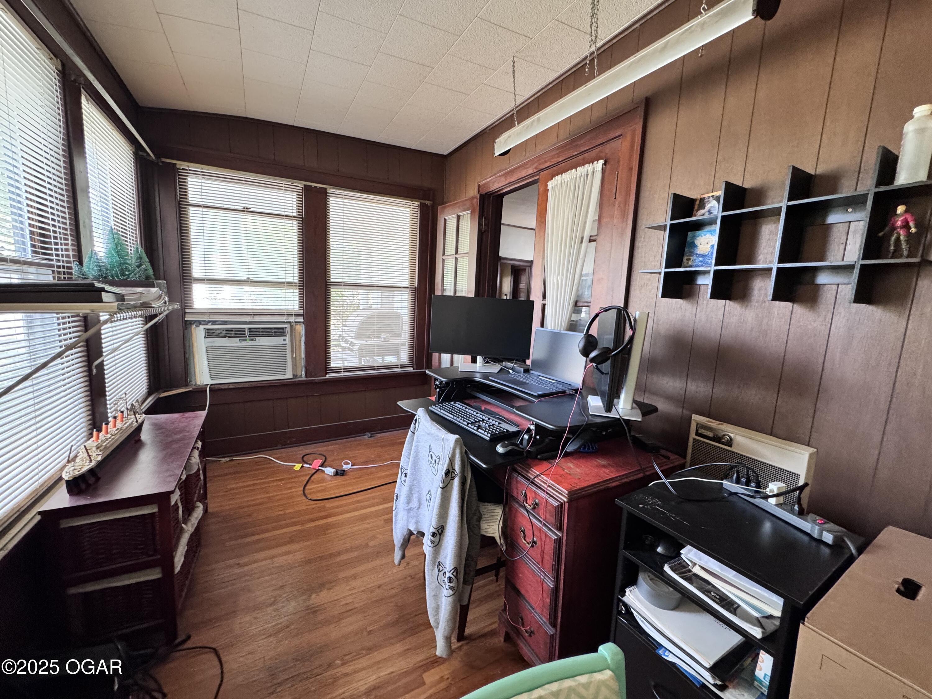 301 S Hamilton Street