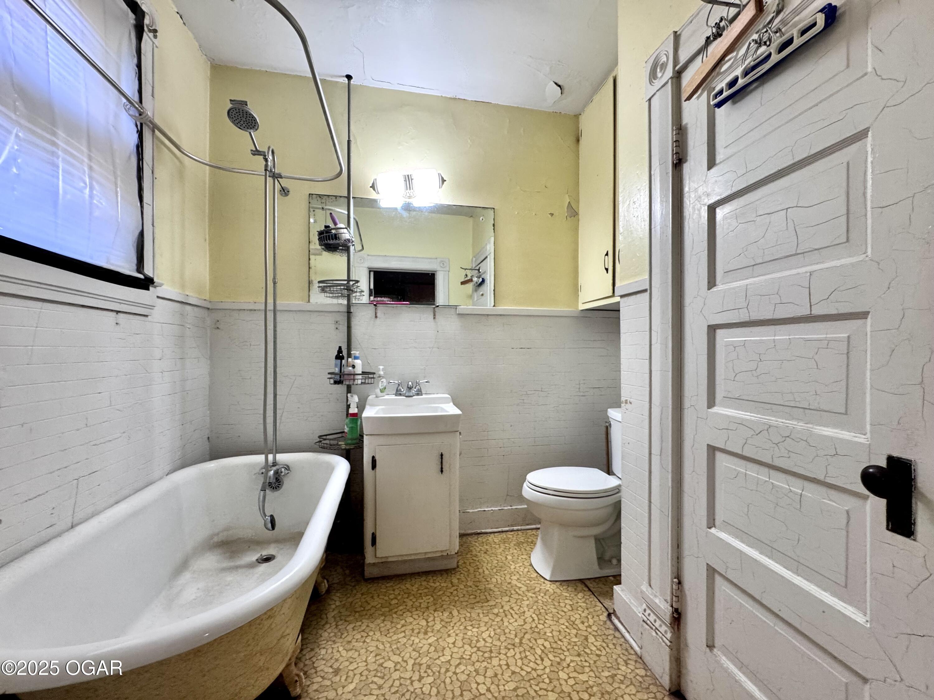 301 S Hamilton Street