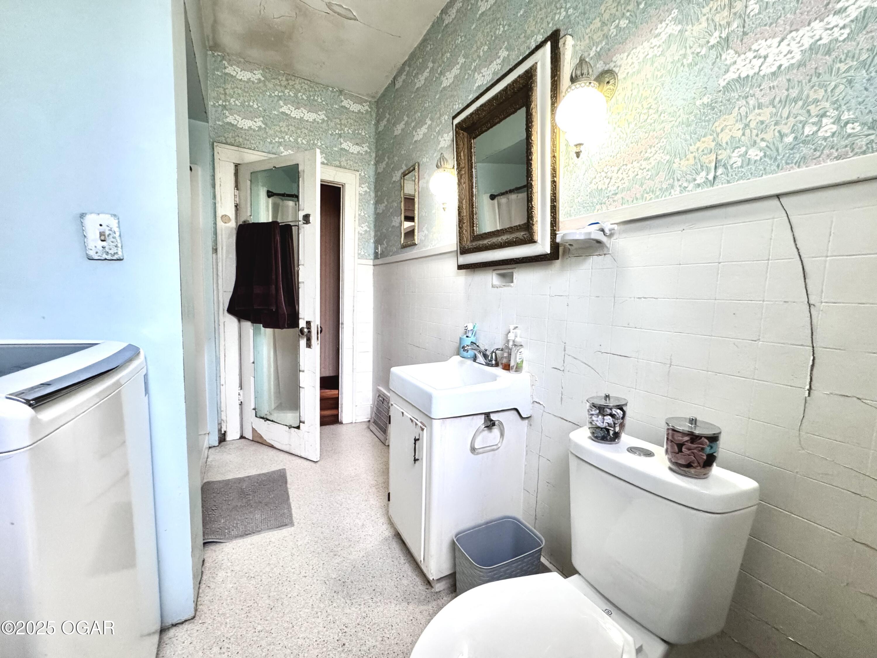 301 S Hamilton Street