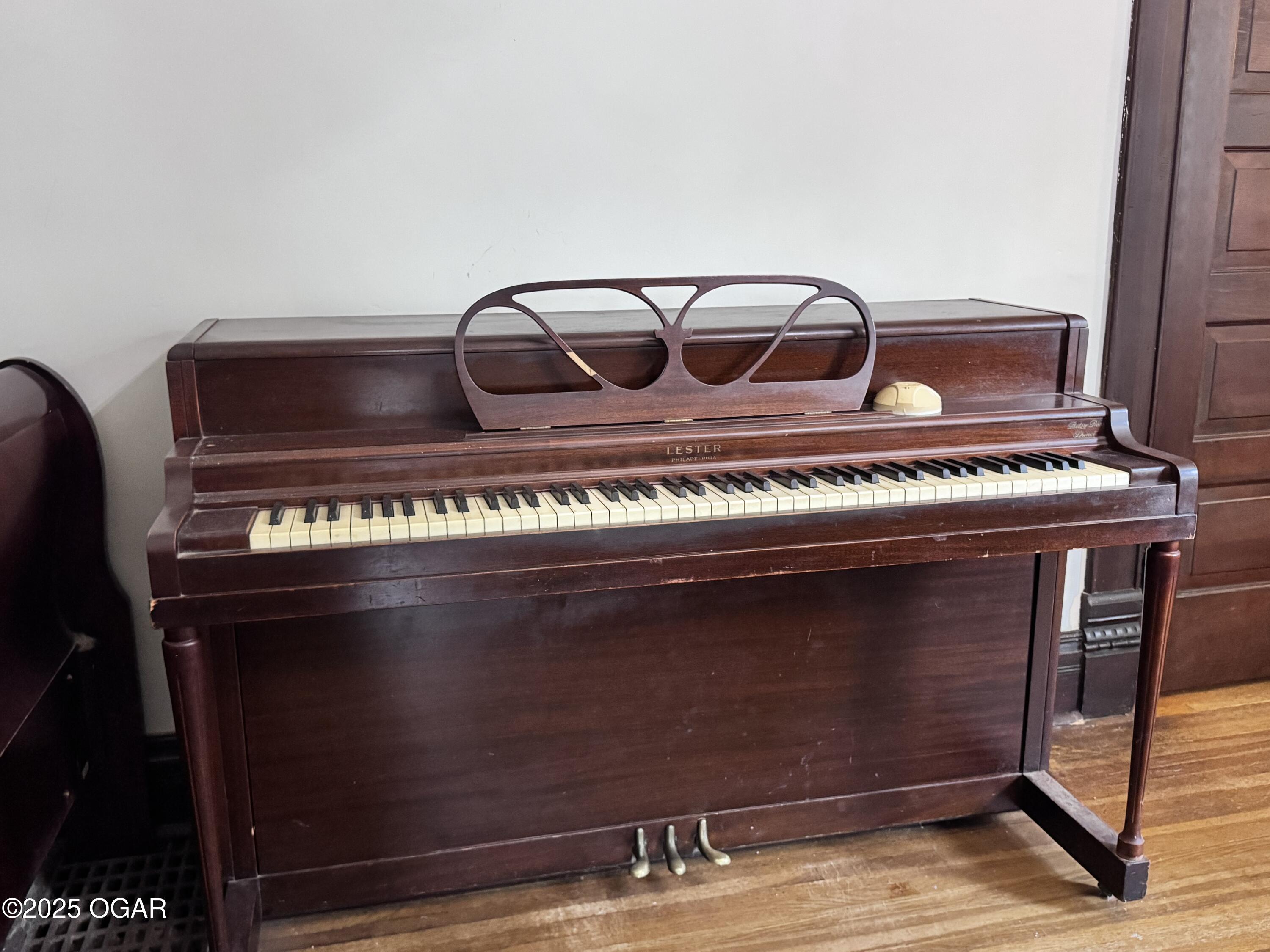 301 S Hamilton Street