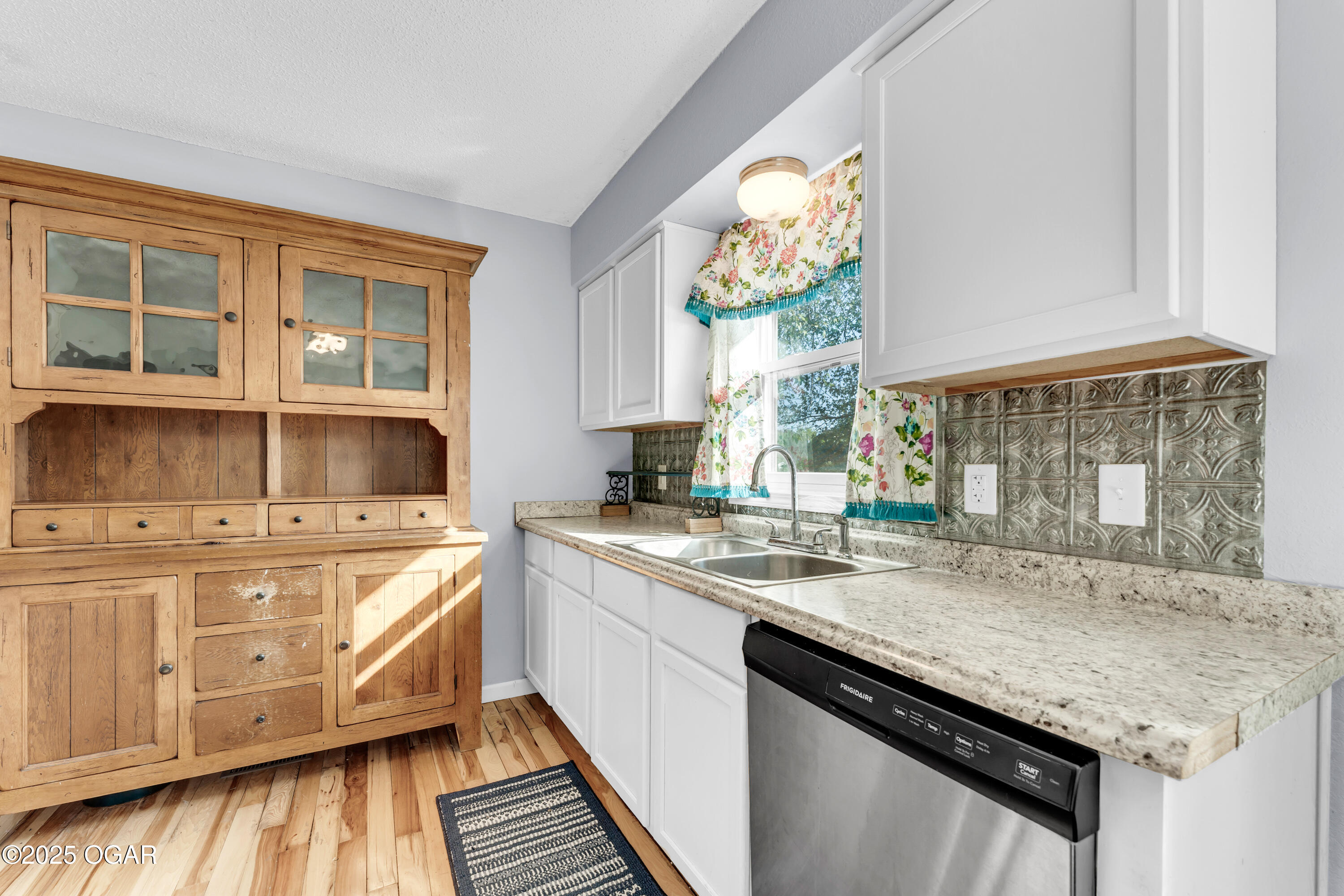 820 Joann Street, Marshfield