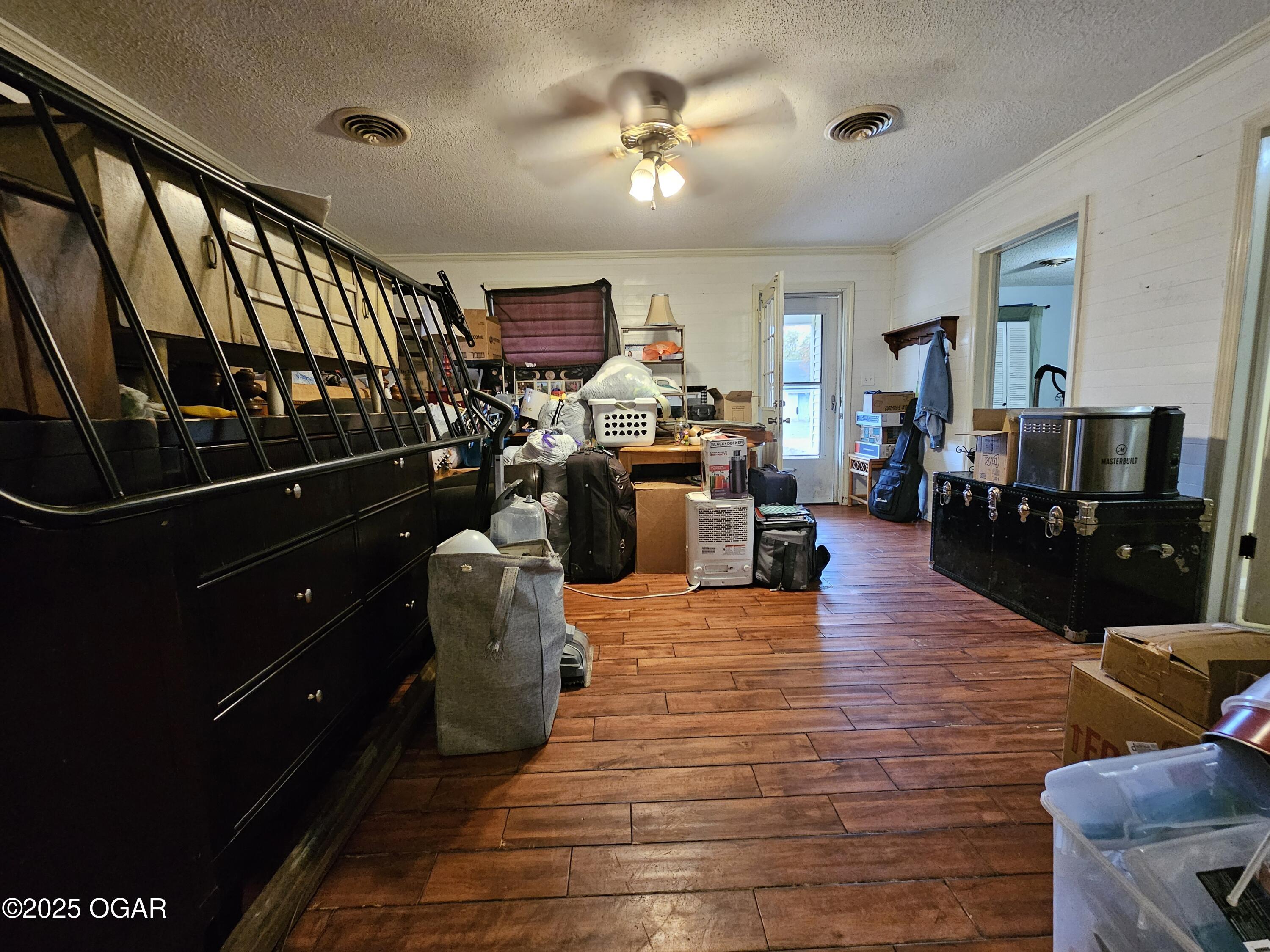 105 E Garber Street, Fairview