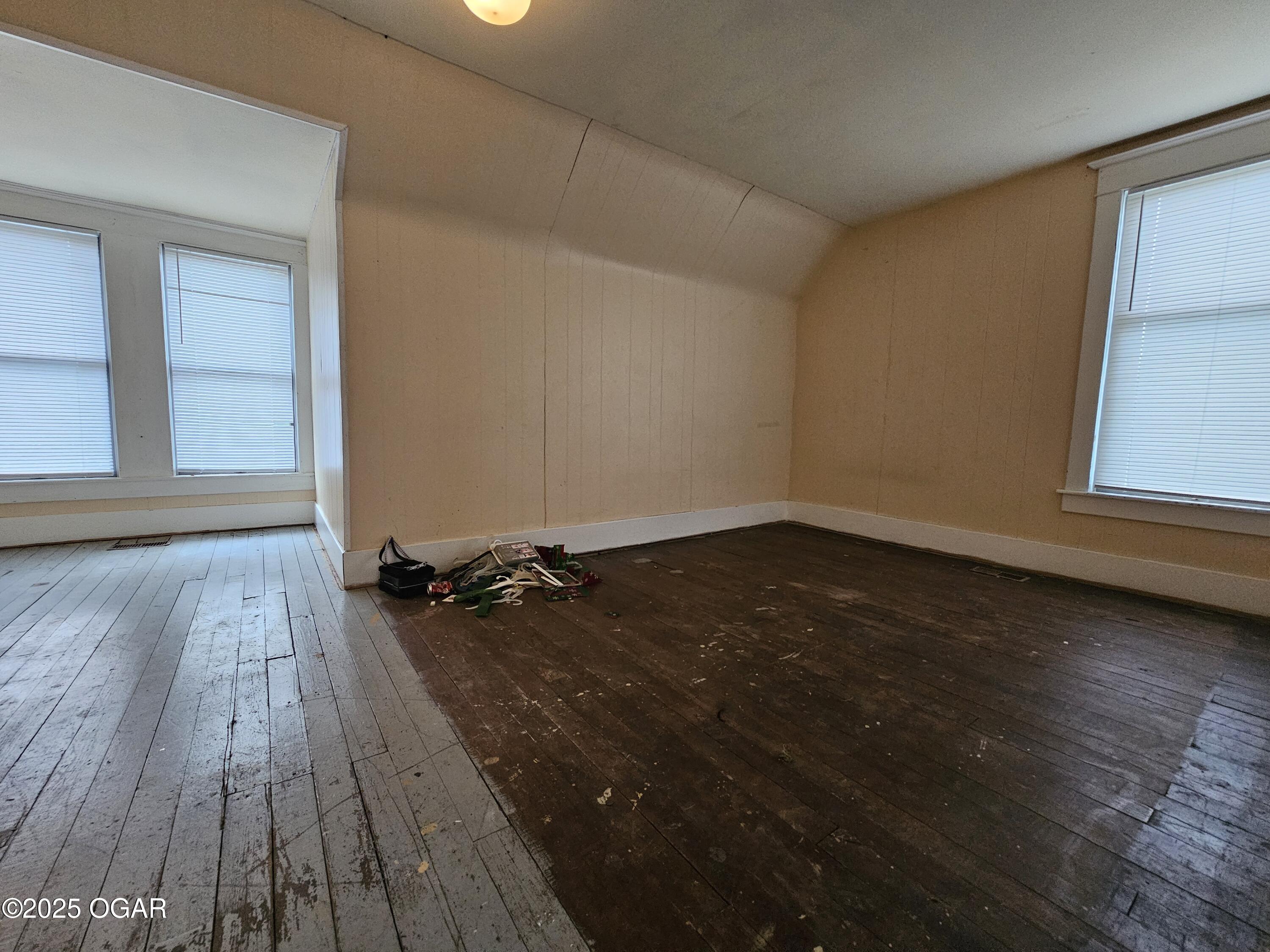 105 E Garber Street, Fairview