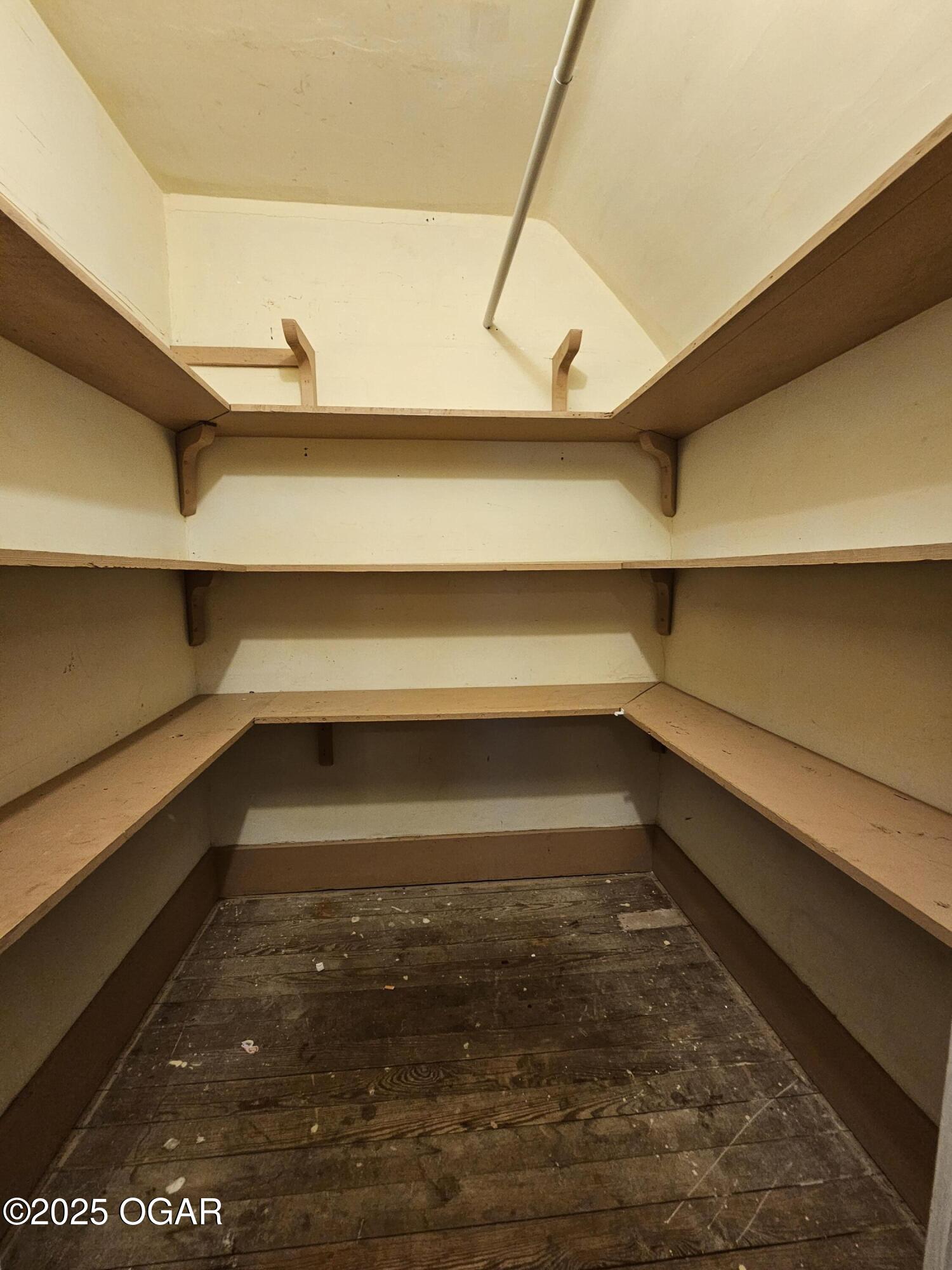 105 E Garber Street, Fairview