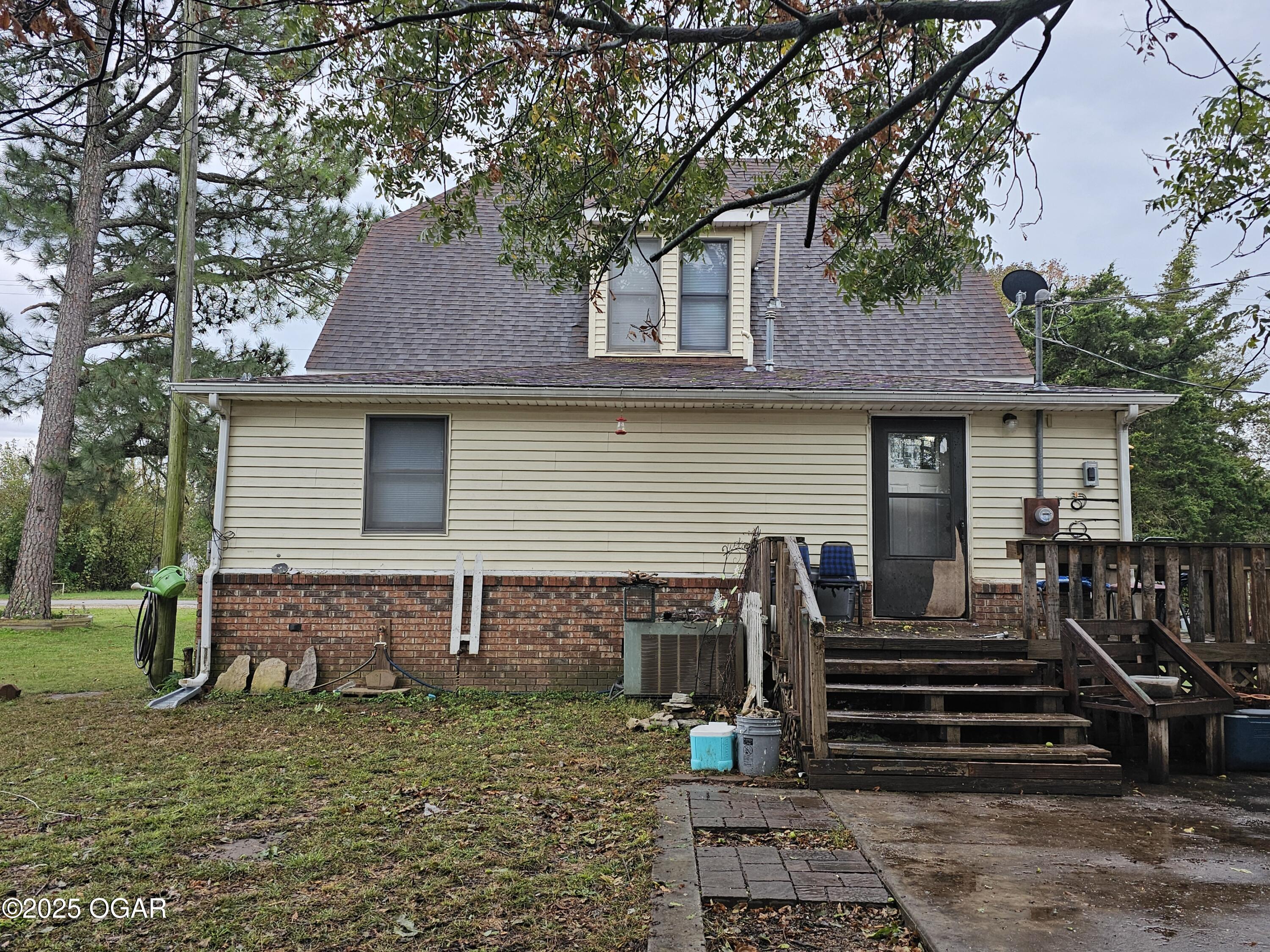 105 E Garber Street, Fairview