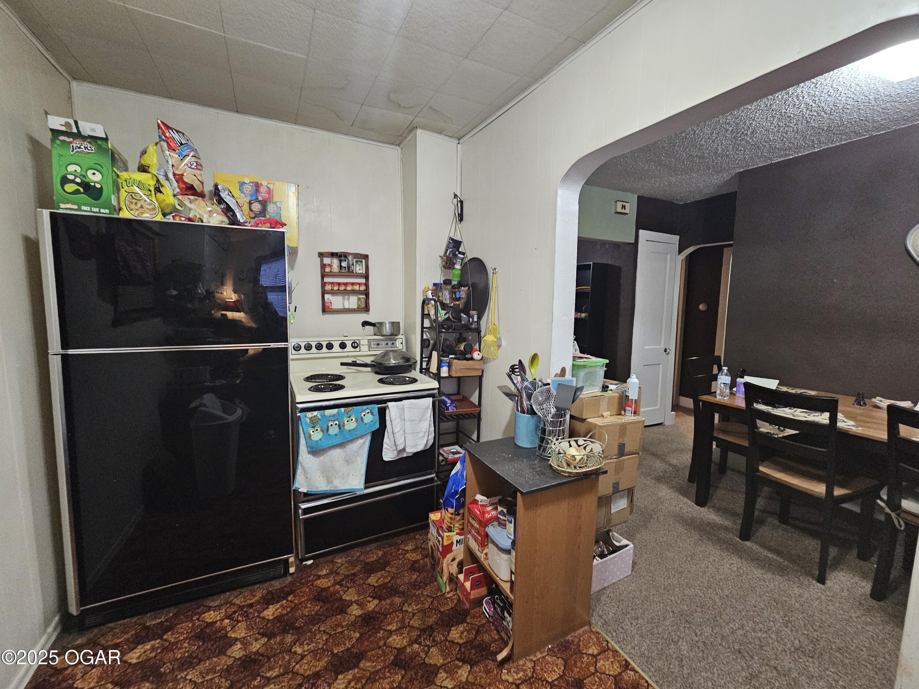 327 S Brownell Avenue