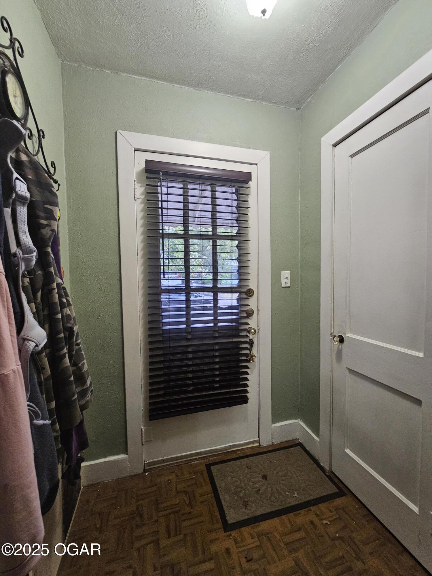 327 S Brownell Avenue