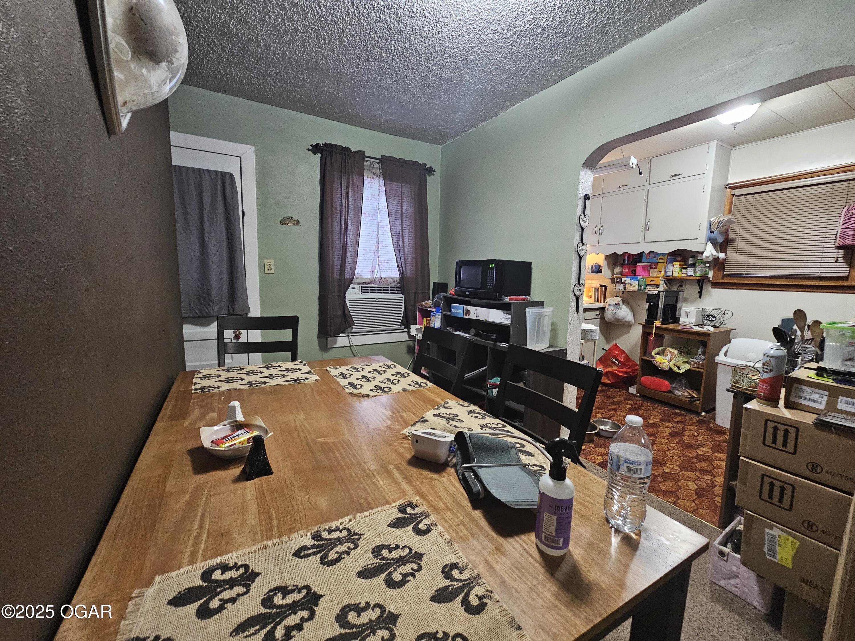 327 S Brownell Avenue