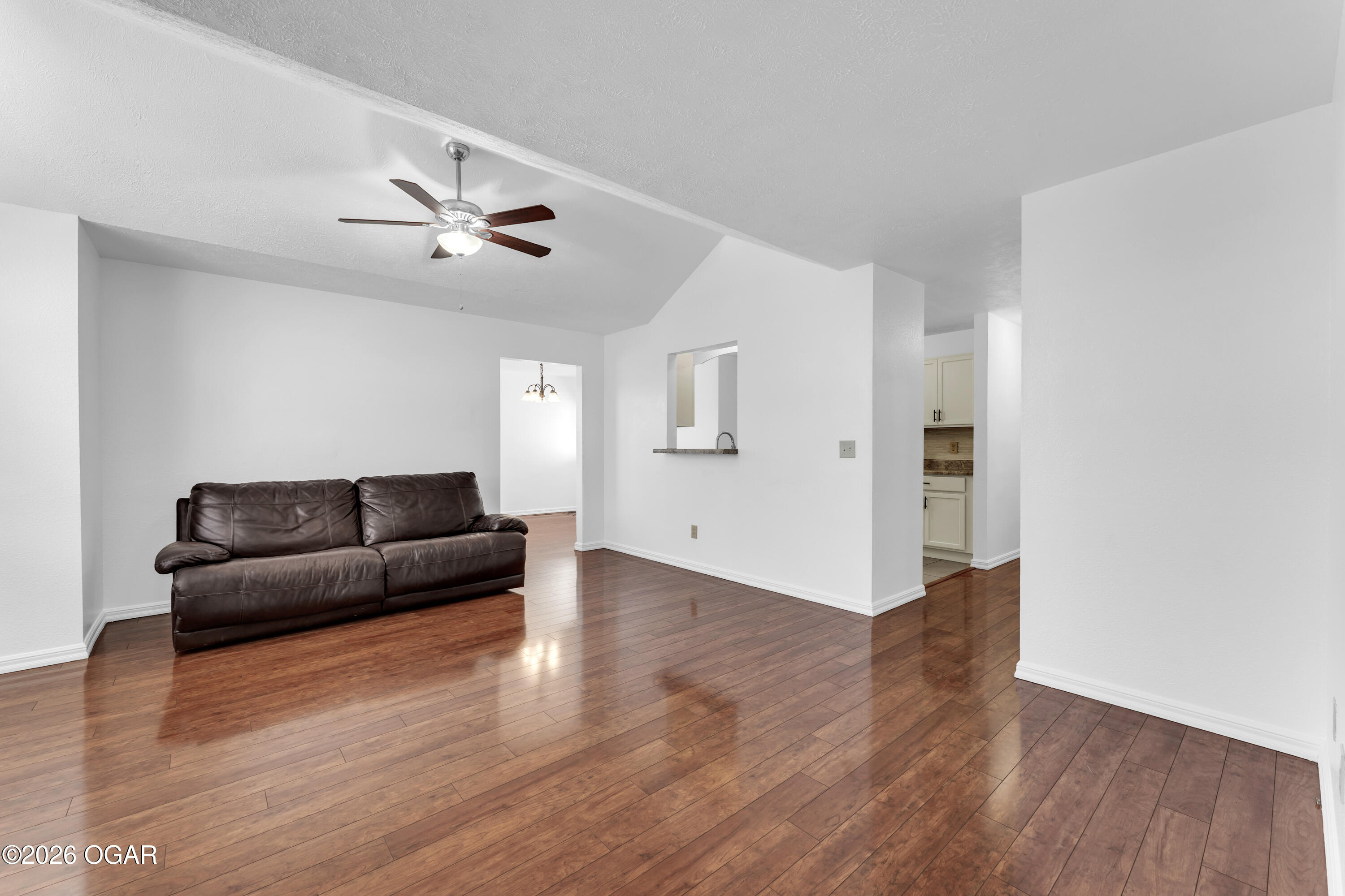 2749 N Washington Avenue