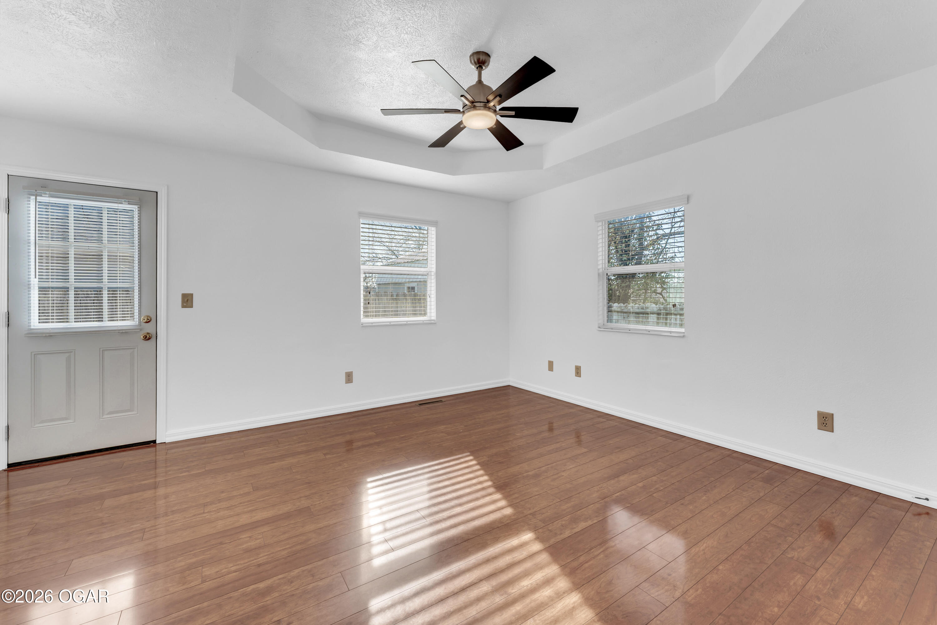 2749 N Washington Avenue